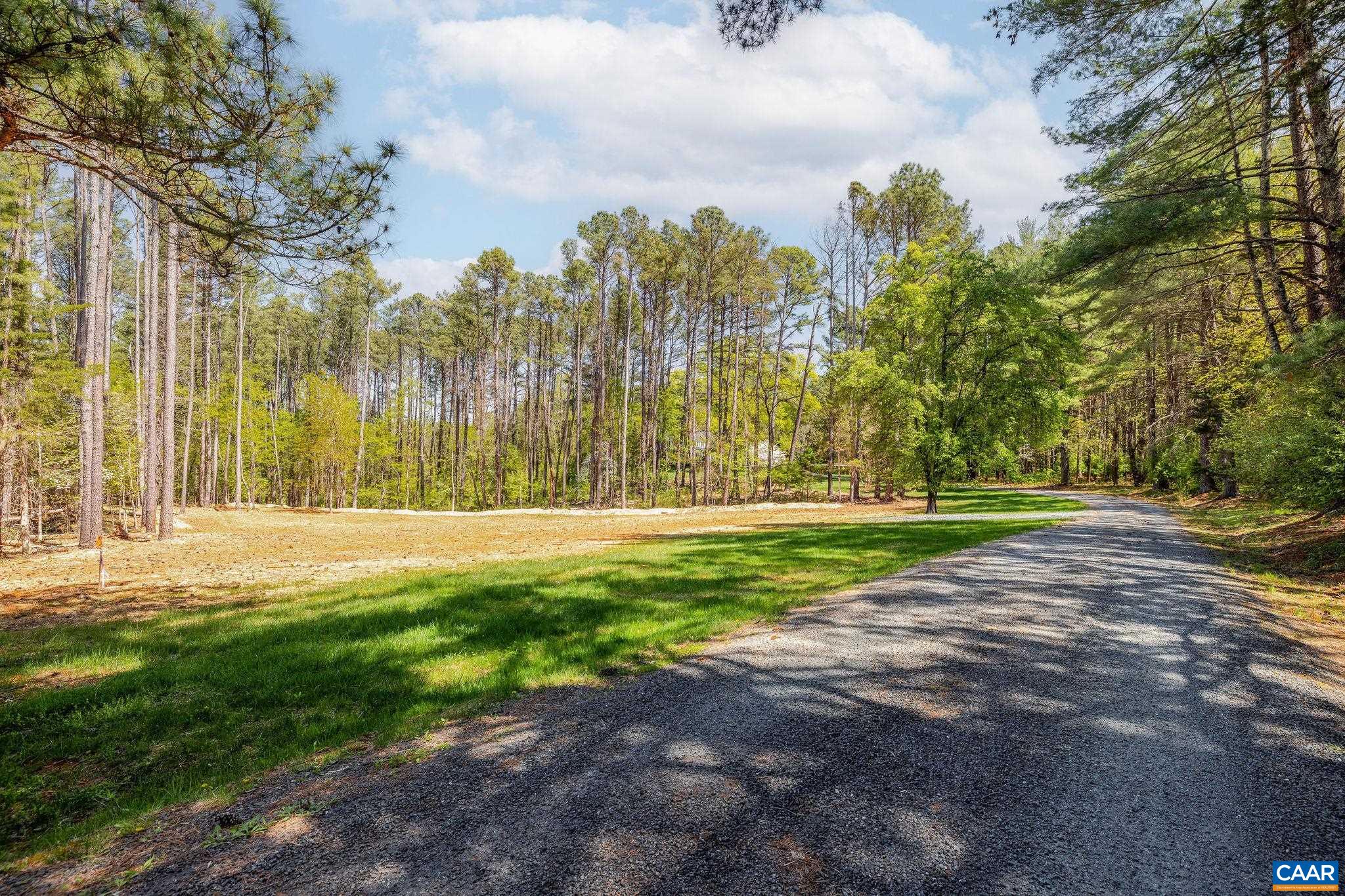 Garth Rd, Charlottesville, VA 22901 - photo 5