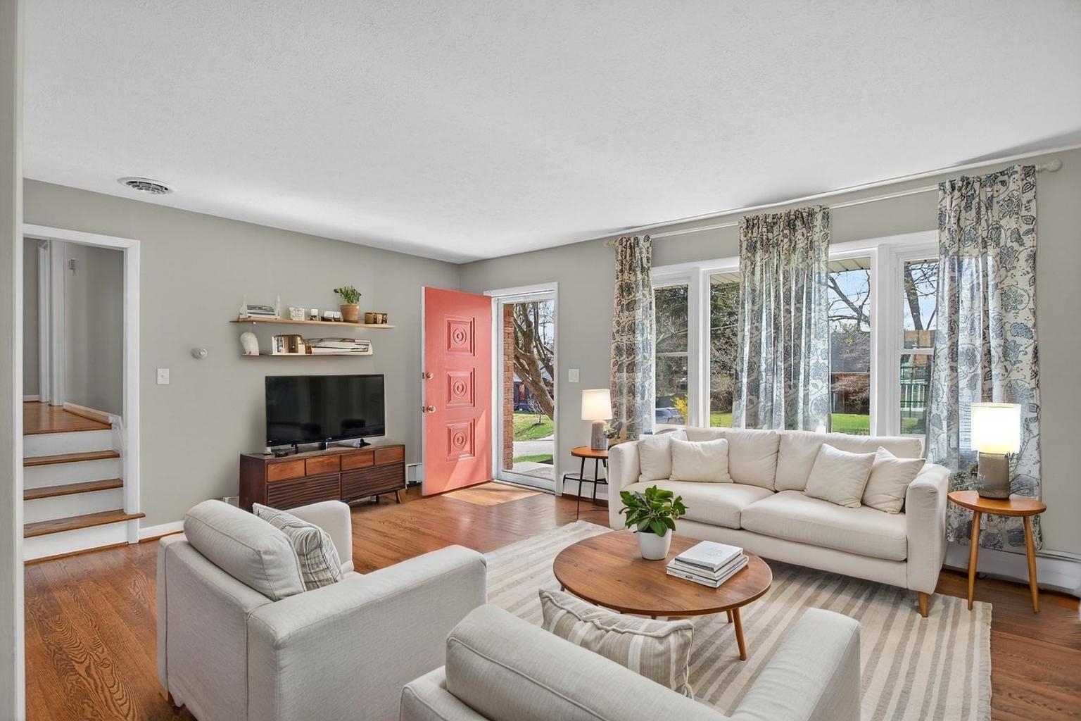 207 Burnley Dr, Staunton, VA 24401 — photo 3