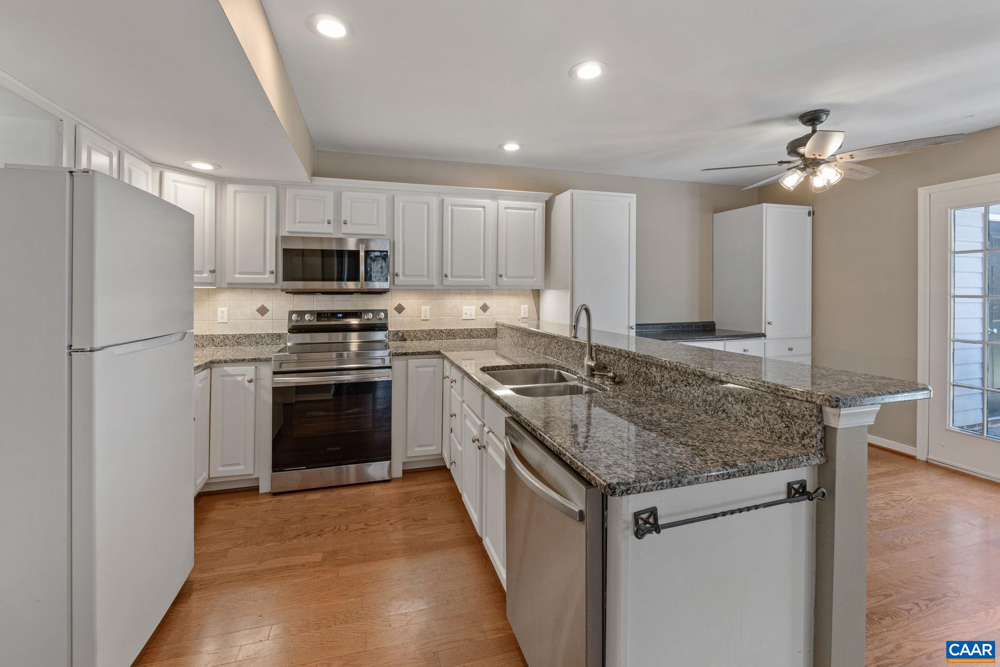 3396 Moubry Ln, Charlottesville, VA 22911 — photo 7