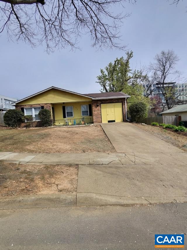 215 Dice St, Charlottesville, VA 22902 — photo 6