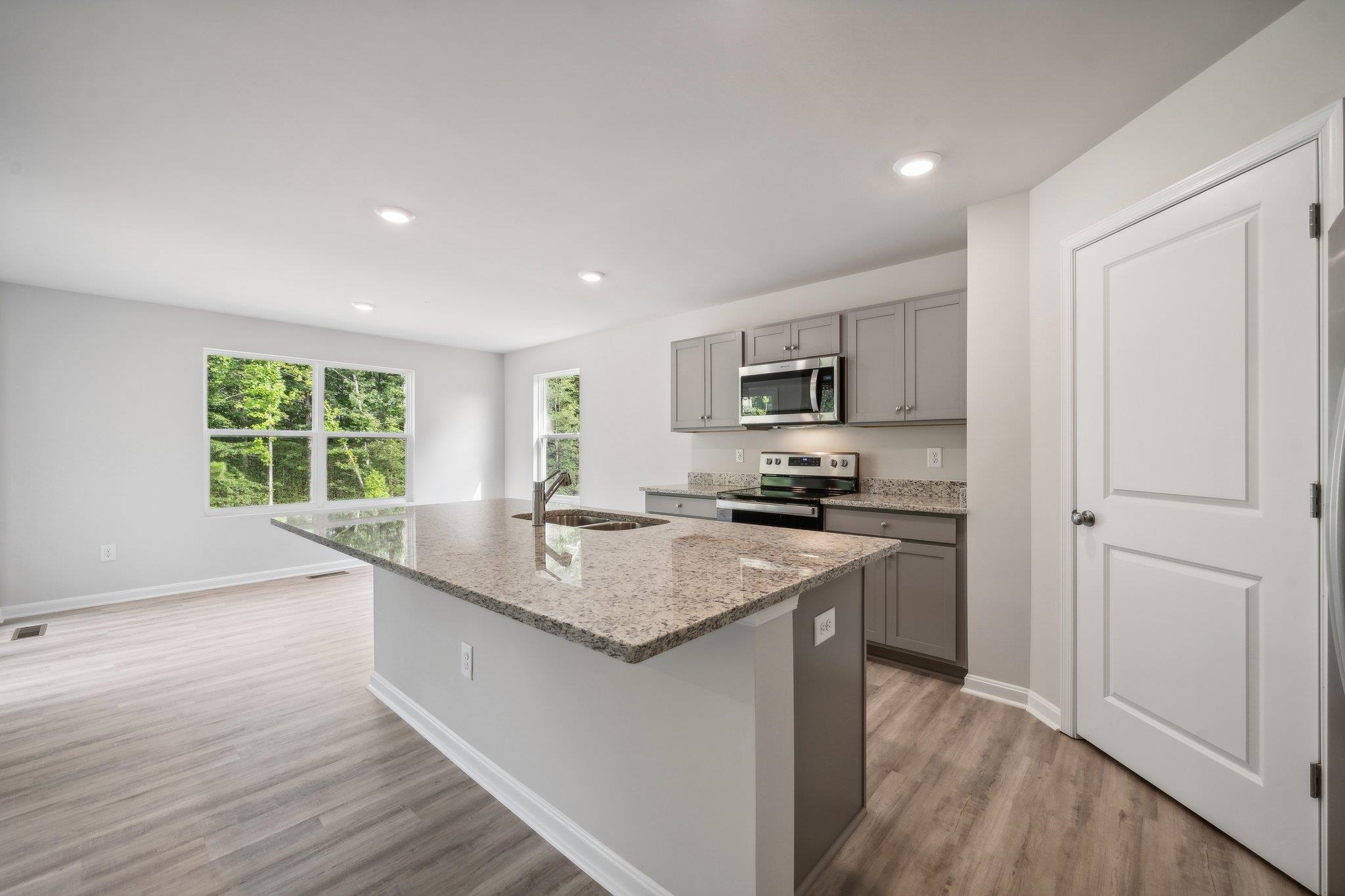 124 Meadow Ridge Way, Staunton, VA 24401 — photo 5