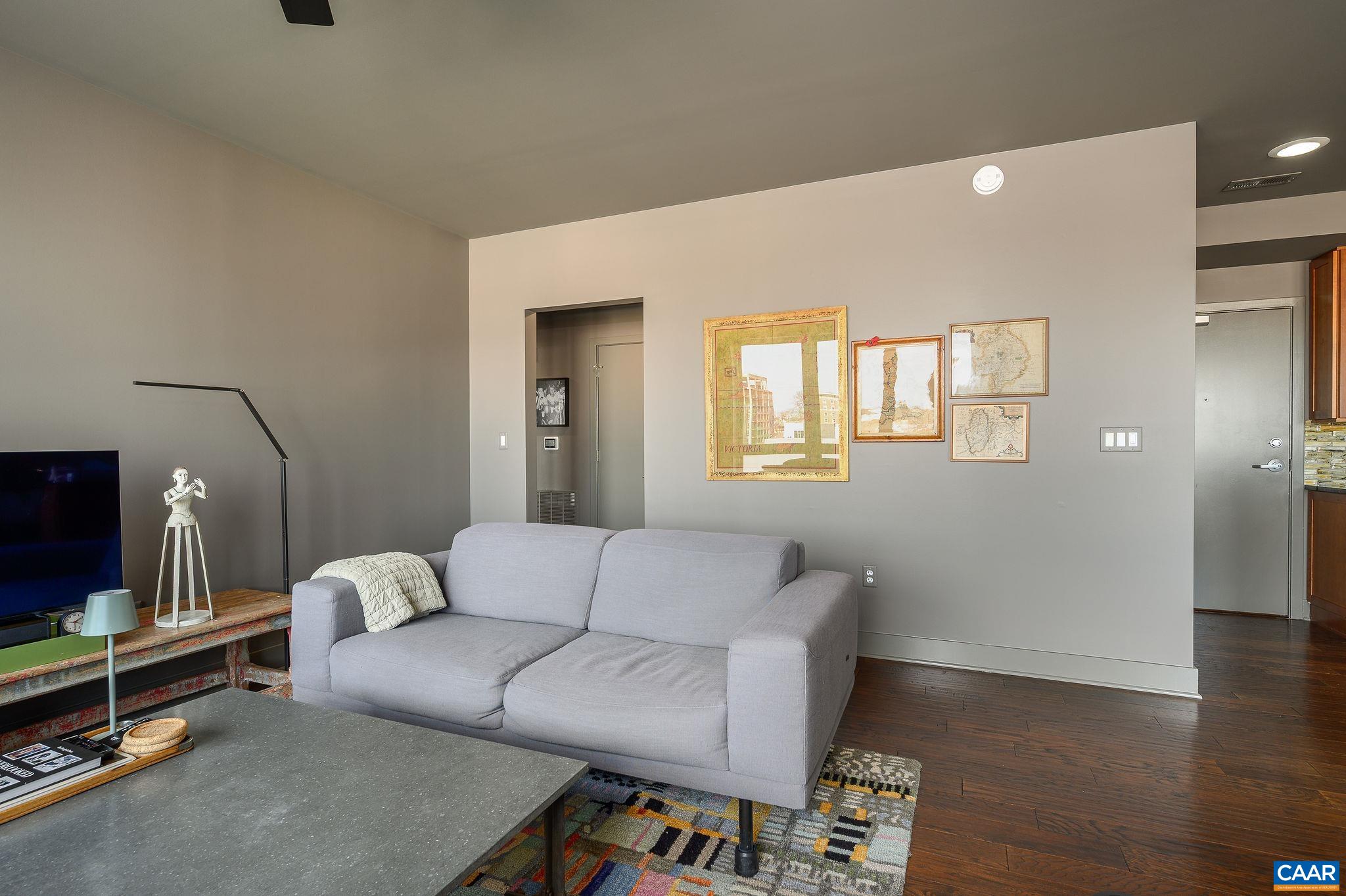 200 Garrett St, Charlottesville, VA 22902 — photo 8