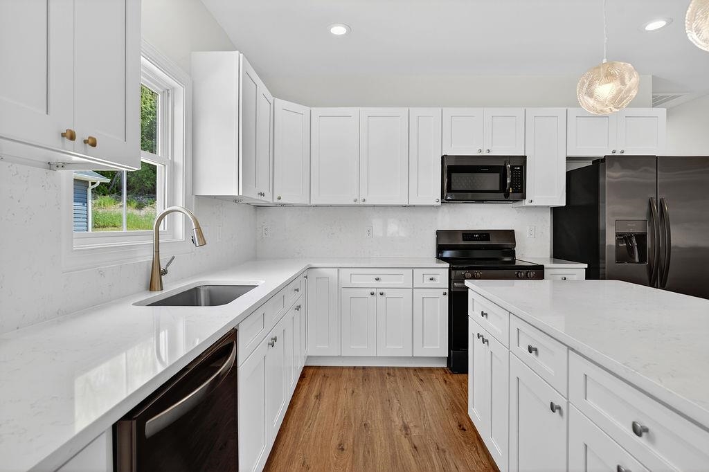 1303 East Main St, Waynesboro, VA 22980 — photo 7