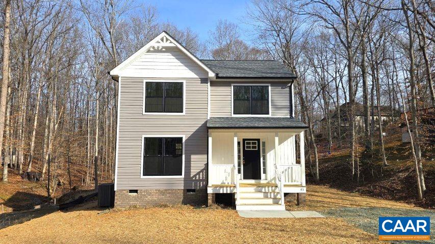 Derosa Ct, Palmyra, VA 22963