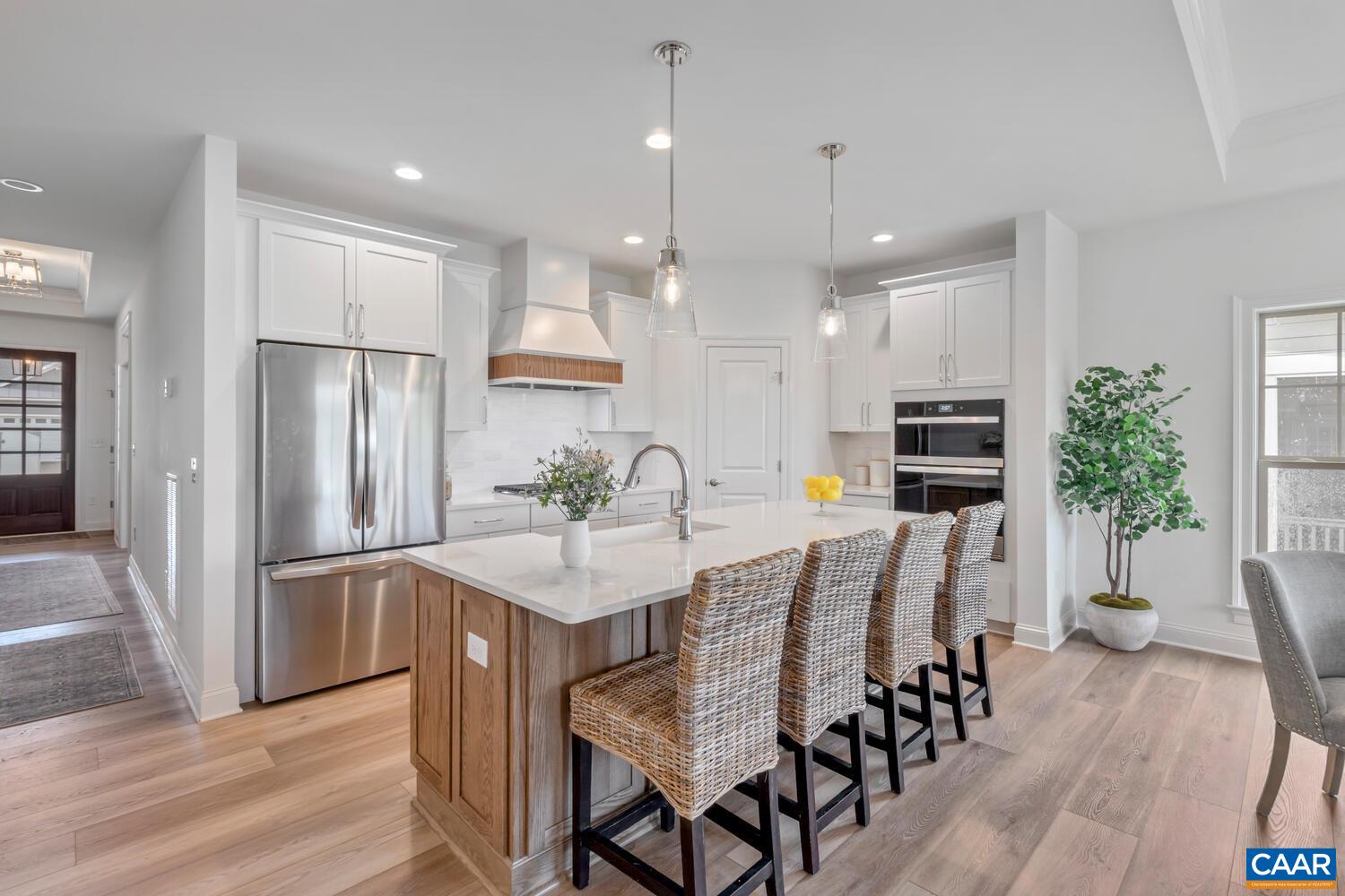 190 Fowler St, Charlottesville, VA 22901 — photo 9