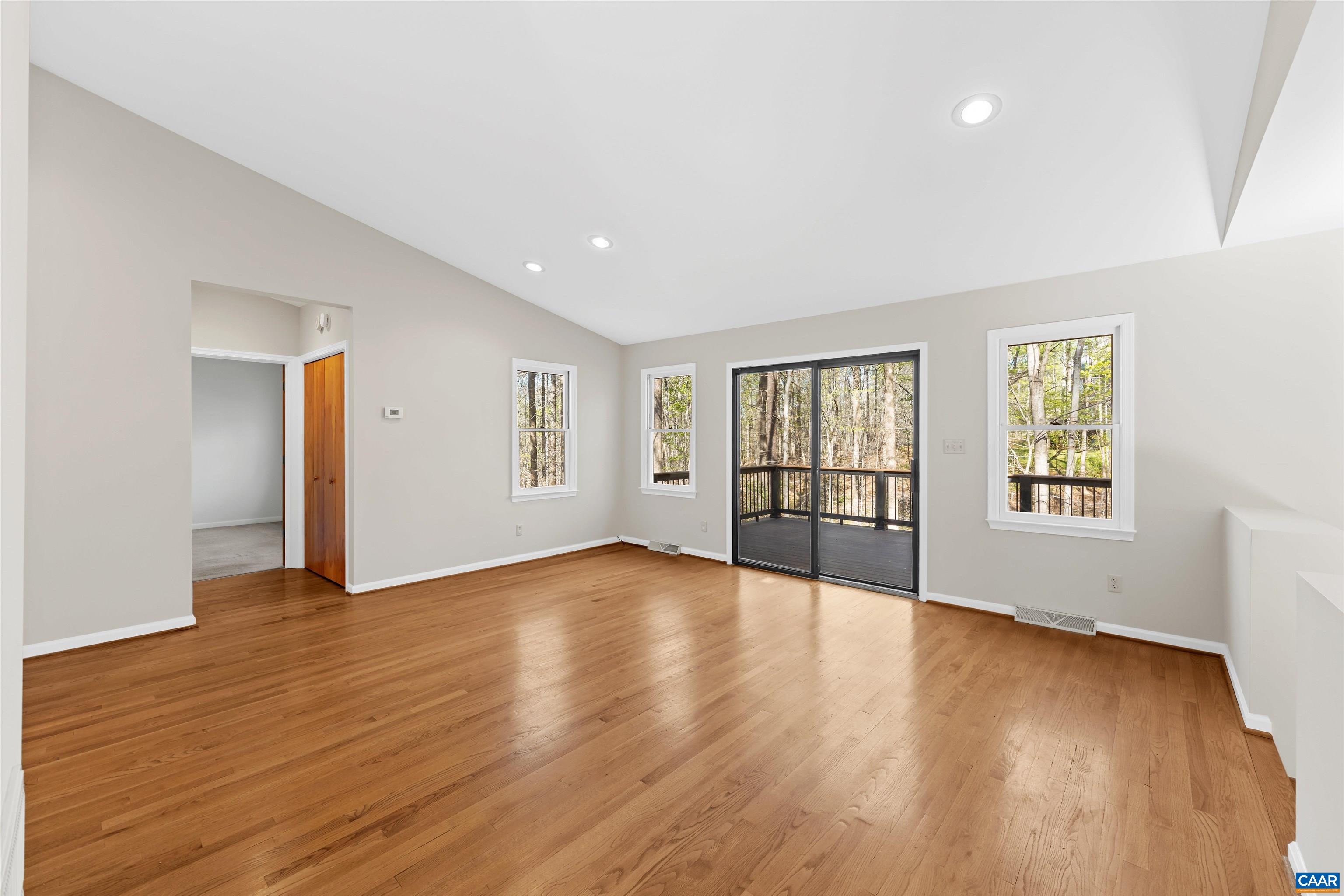 640 Big Oak Rd, Charlottesville, VA 22903 — photo 8
