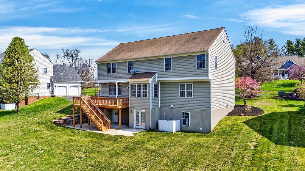 208 Claybrook Dr, Waynesboro, VA 22980 — photo 4
