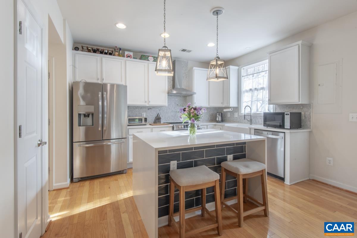 1048 SW 5th St, Charlottesville, VA 22902 — photo 9