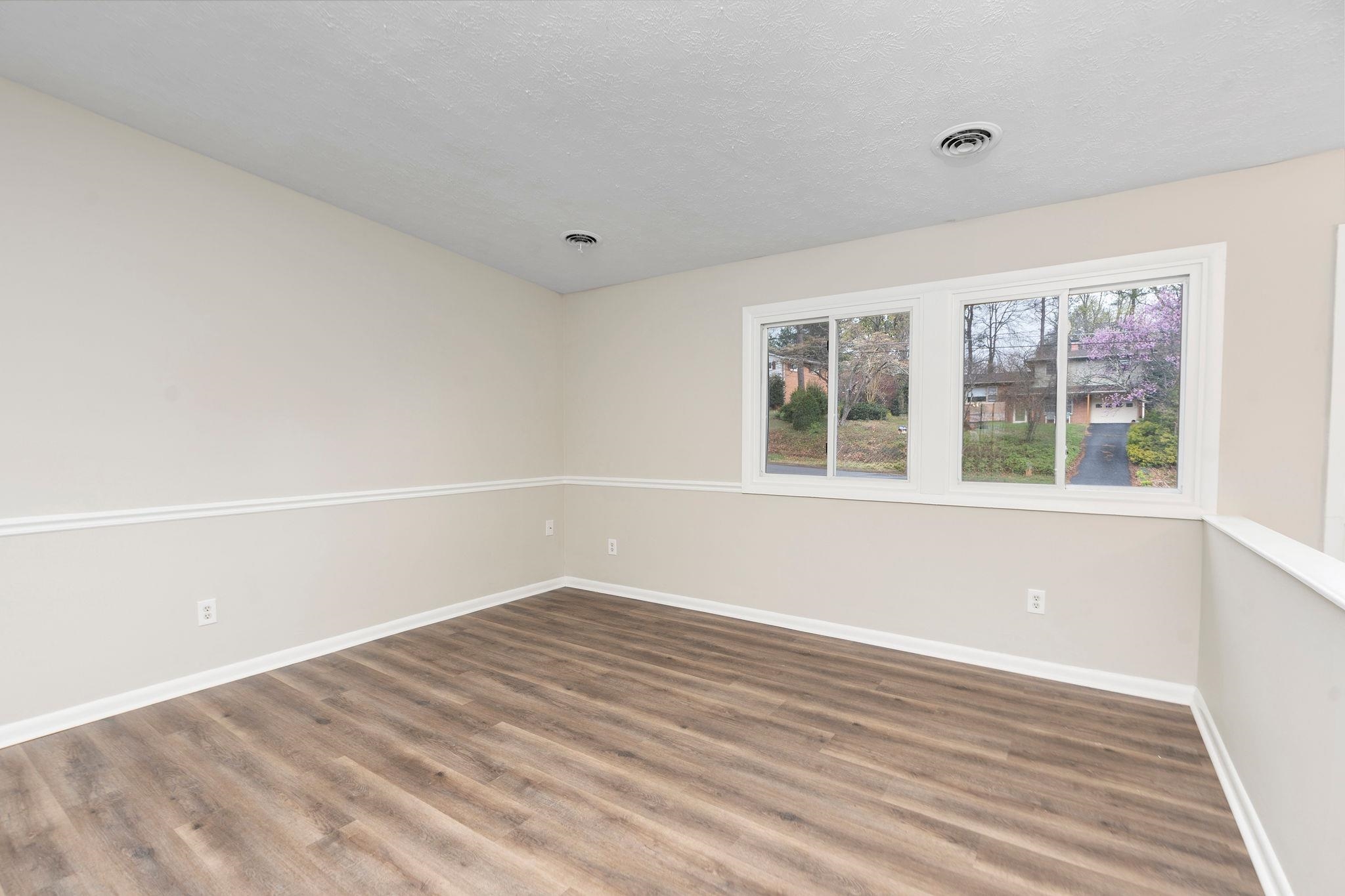 924 Washington Ave, Waynesboro, VA 22980 — photo 5
