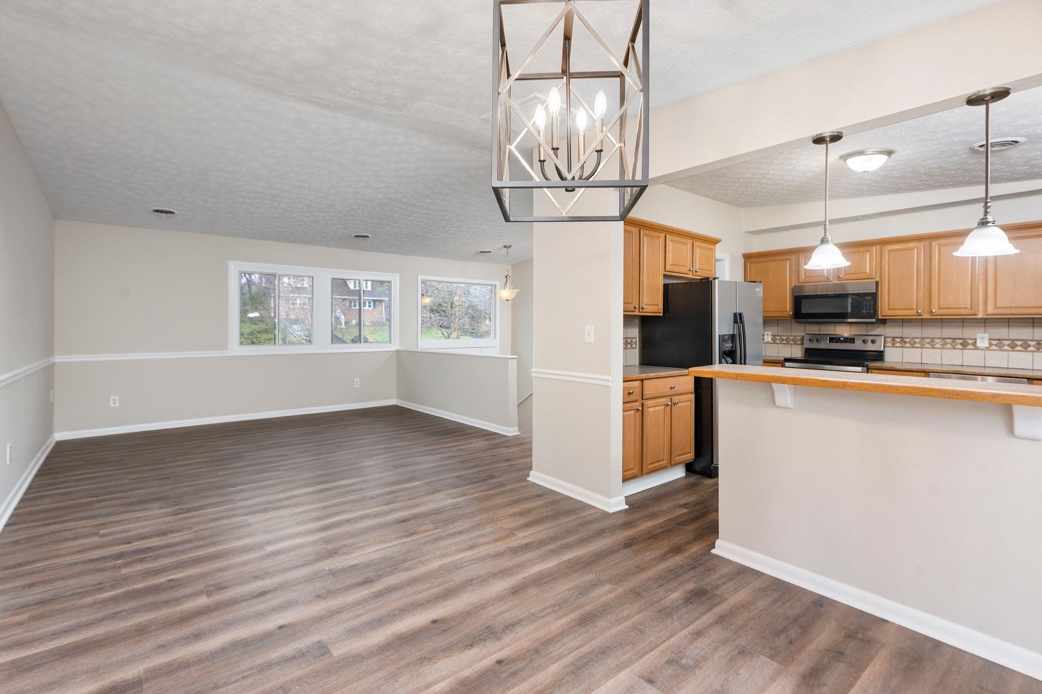 924 Washington Ave, Waynesboro, VA 22980 — photo 9