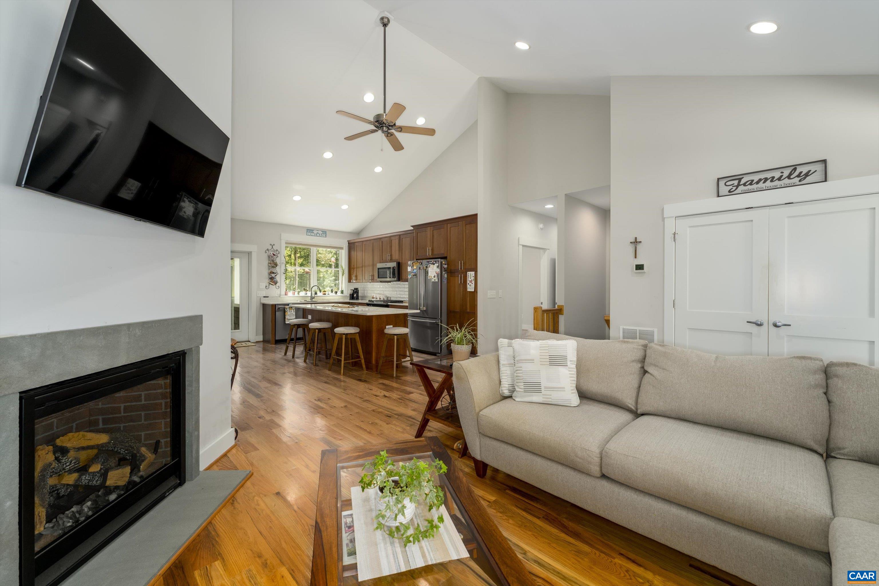 336 Bear Run Rd, Stanardsville, VA 22973 — photo 6