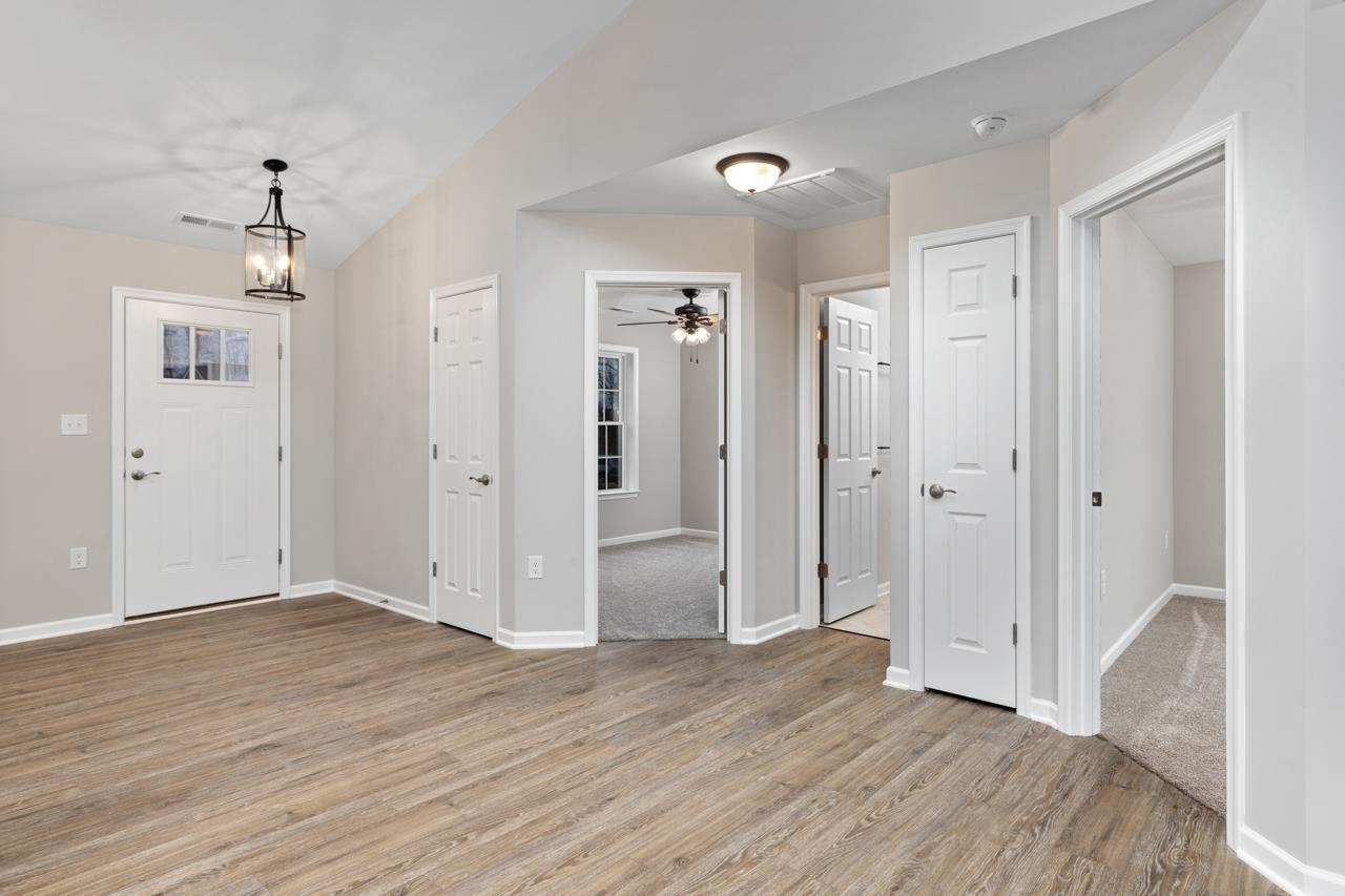 Lindburgh Dr, Waynesboro, VA 22980 — photo 7