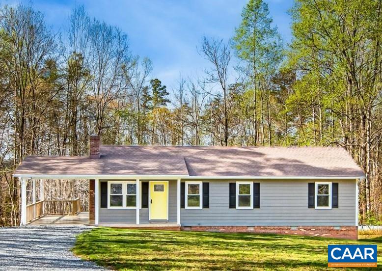 1261 Winnsville Dr, Bremo Bluff, VA 23022