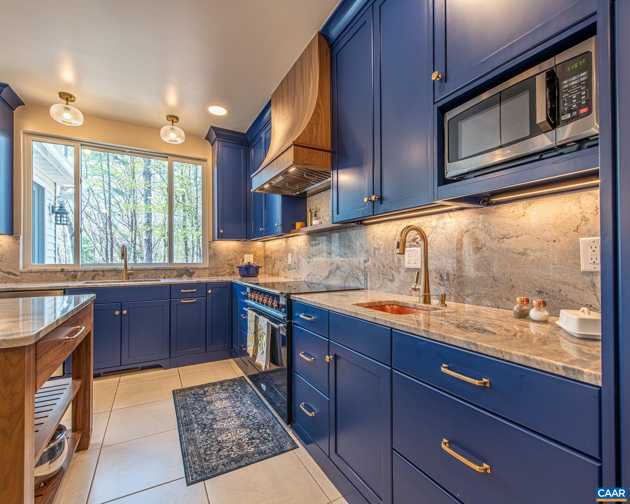 9130 Totier Creek Rd, Scottsville, VA 24590 — photo 4