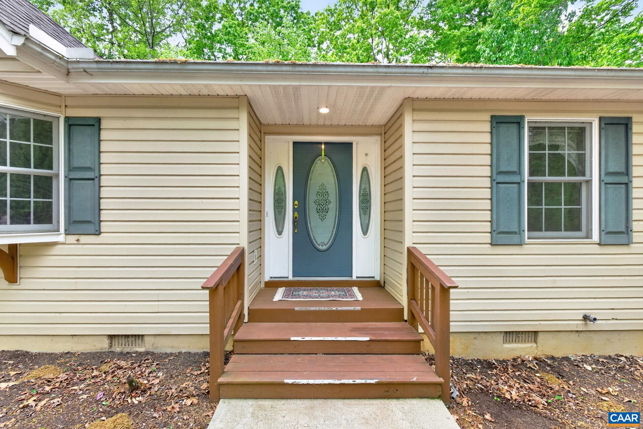 37 Laguna Rd, Palmyra, VA 22963 — photo 2