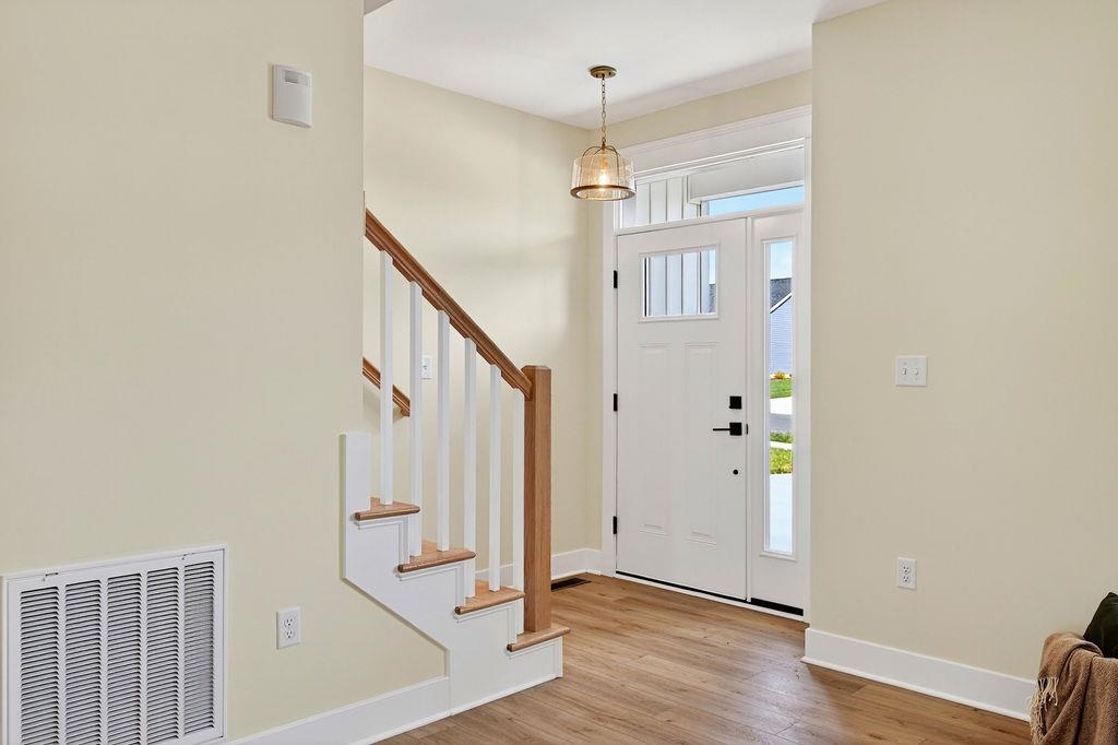135 Langley Dr, Waynesboro, VA 22980 — photo 7
