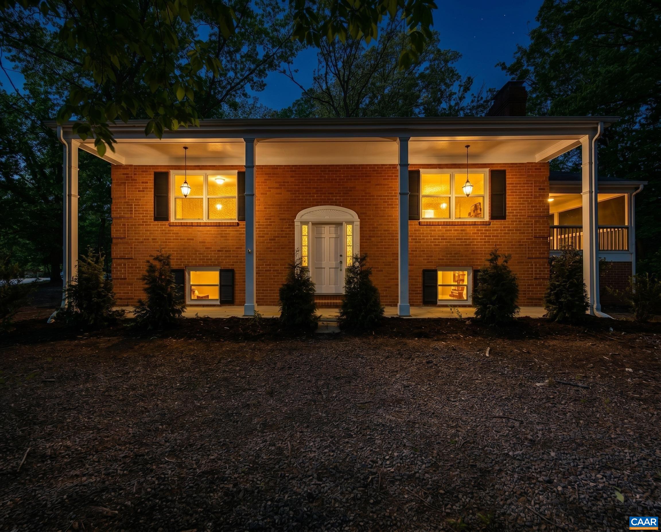 337 Carrsbrook Dr, Charlottesville, VA 22901 — photo 2