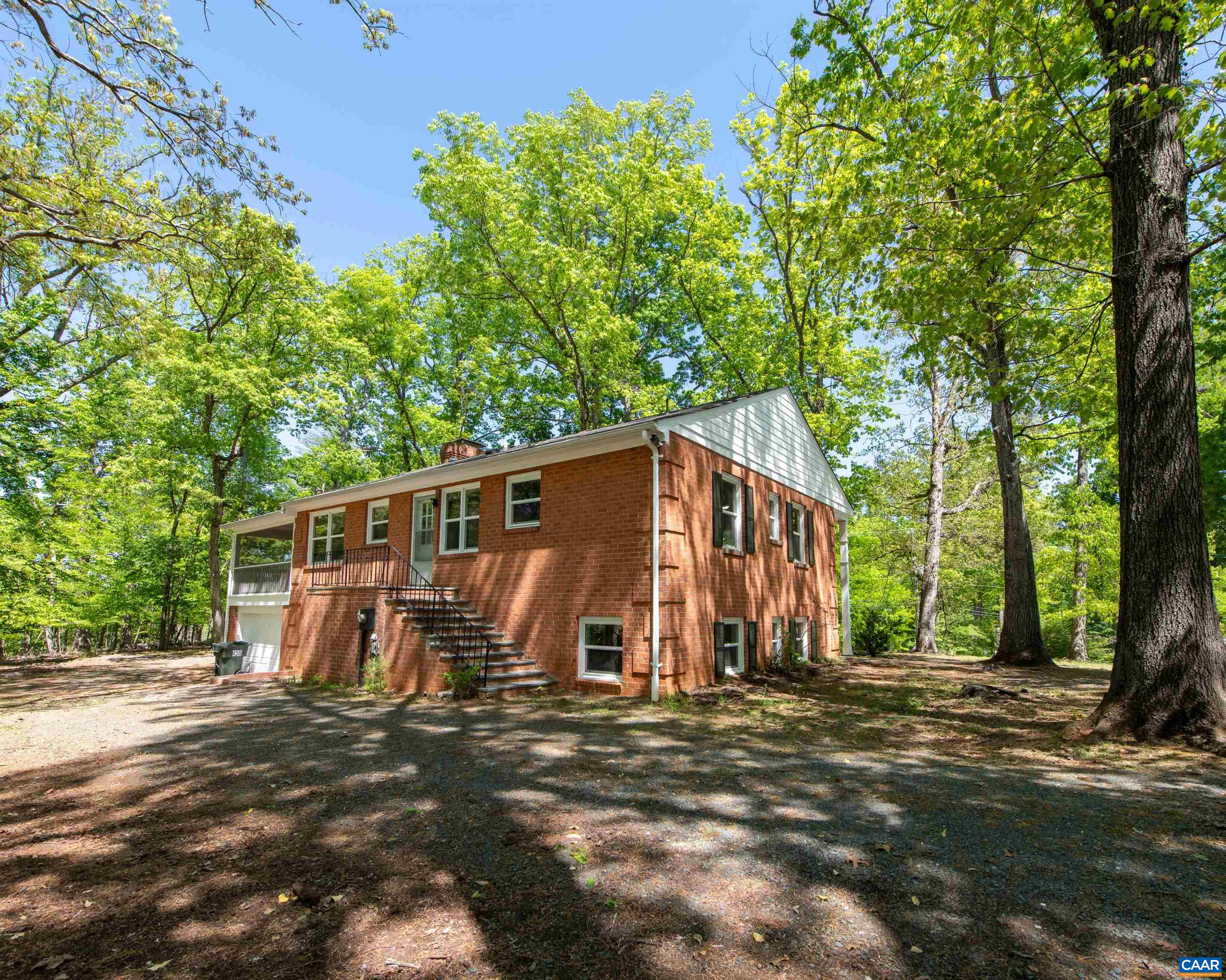 337 Carrsbrook Dr, Charlottesville, VA 22901 — photo 5