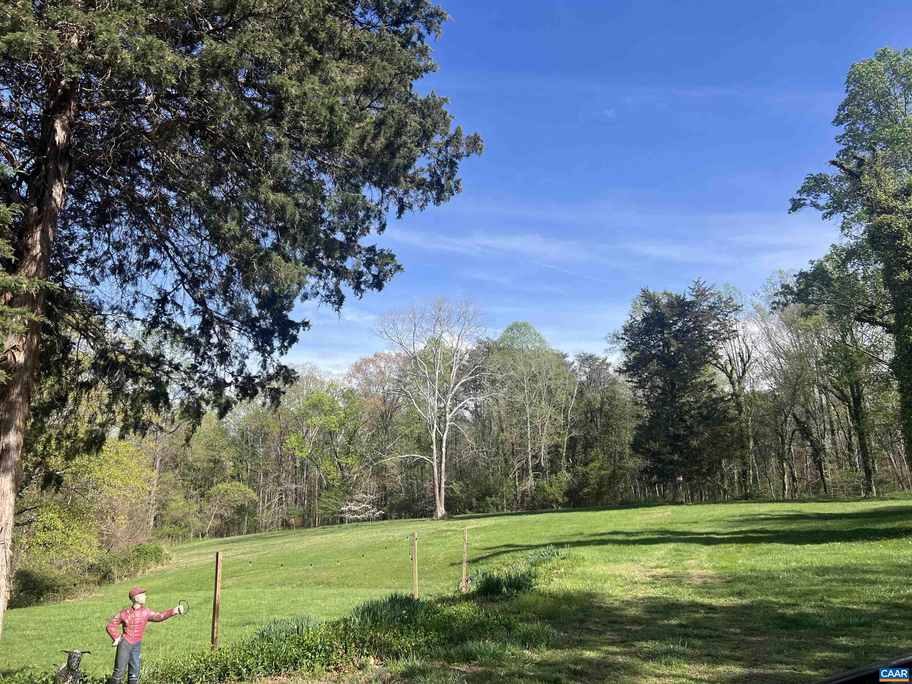 5515 Gordonsville Rd, Keswick, VA 22947