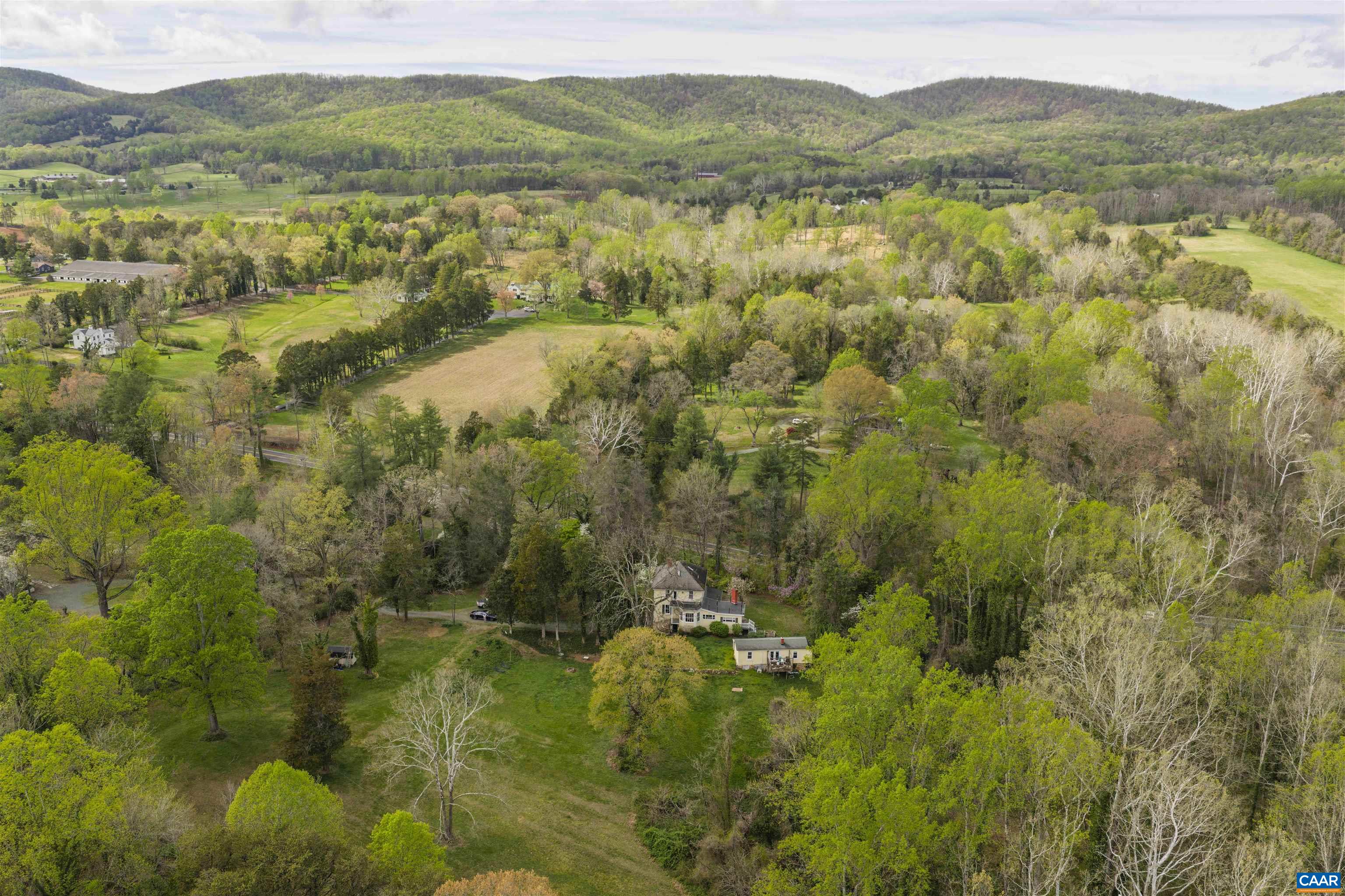 5515 Gordonsville Rd, Keswick, VA 22947 — photo 2