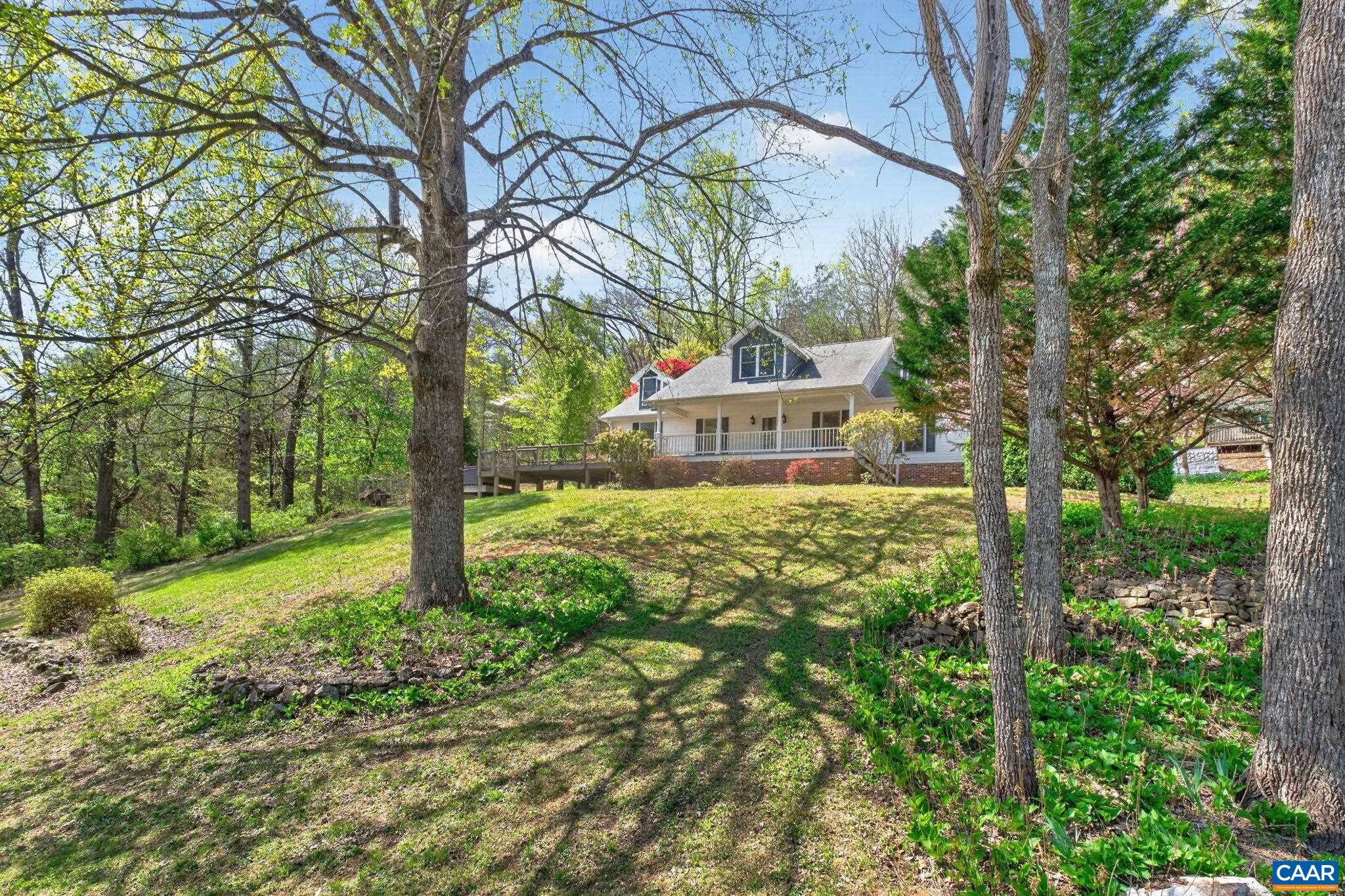 689 Mutton Hollow Rd, Stanardsville, VA 22973 — photo 3