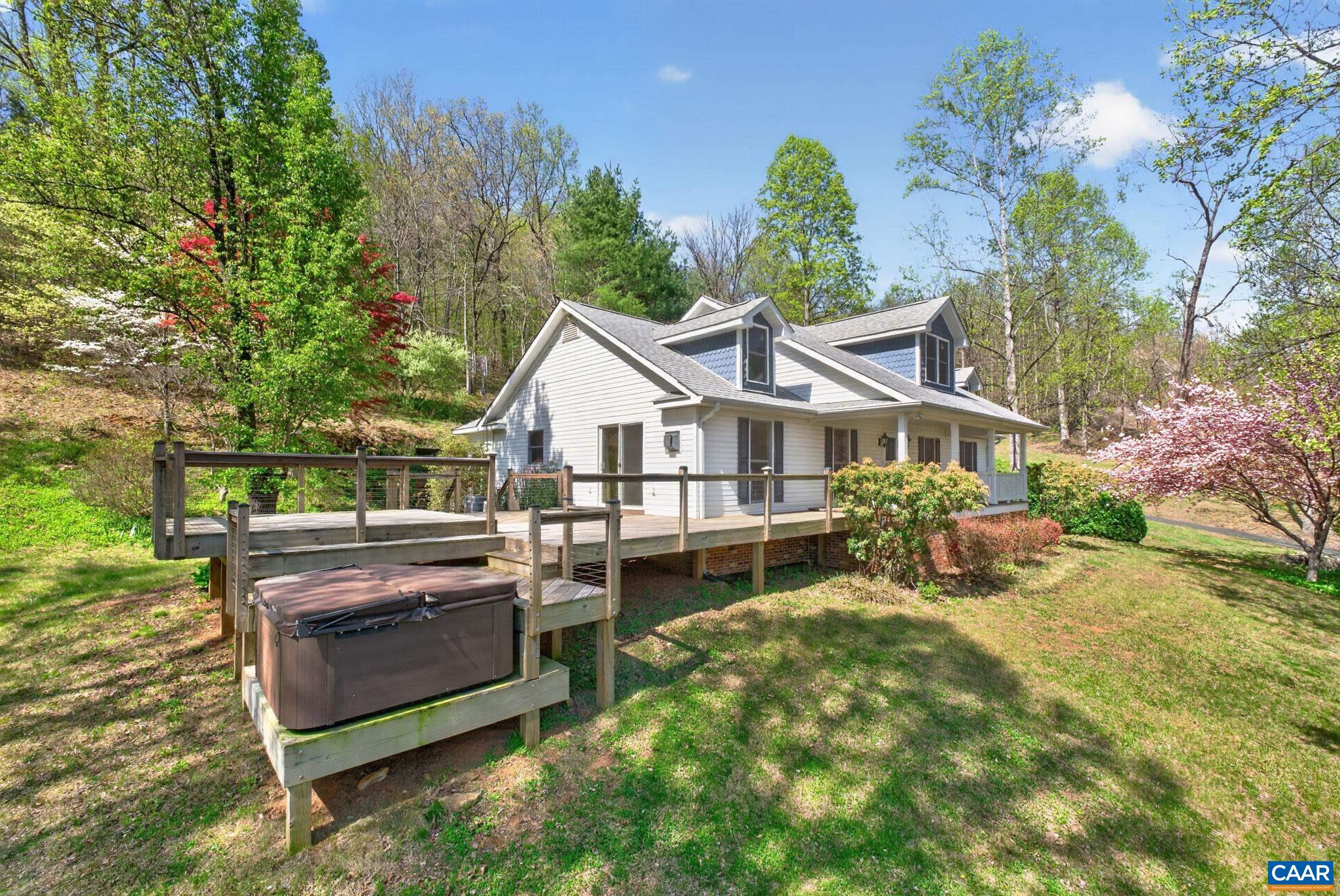 689 Mutton Hollow Rd, Stanardsville, VA 22973 — photo 4