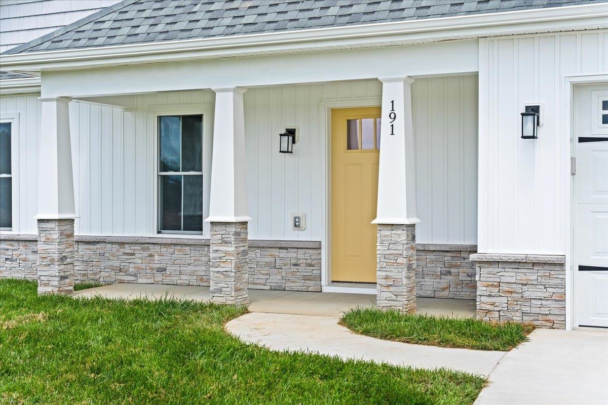 Langley Dr, Waynesboro, VA 22980 — photo 2