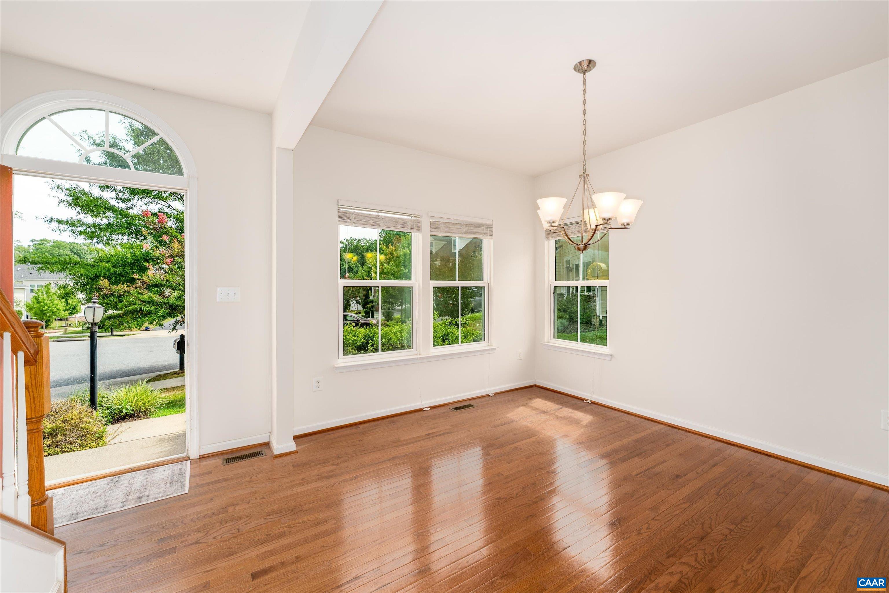 1549 Sawgrass Ct, Charlottesville, VA 22901 — photo 9