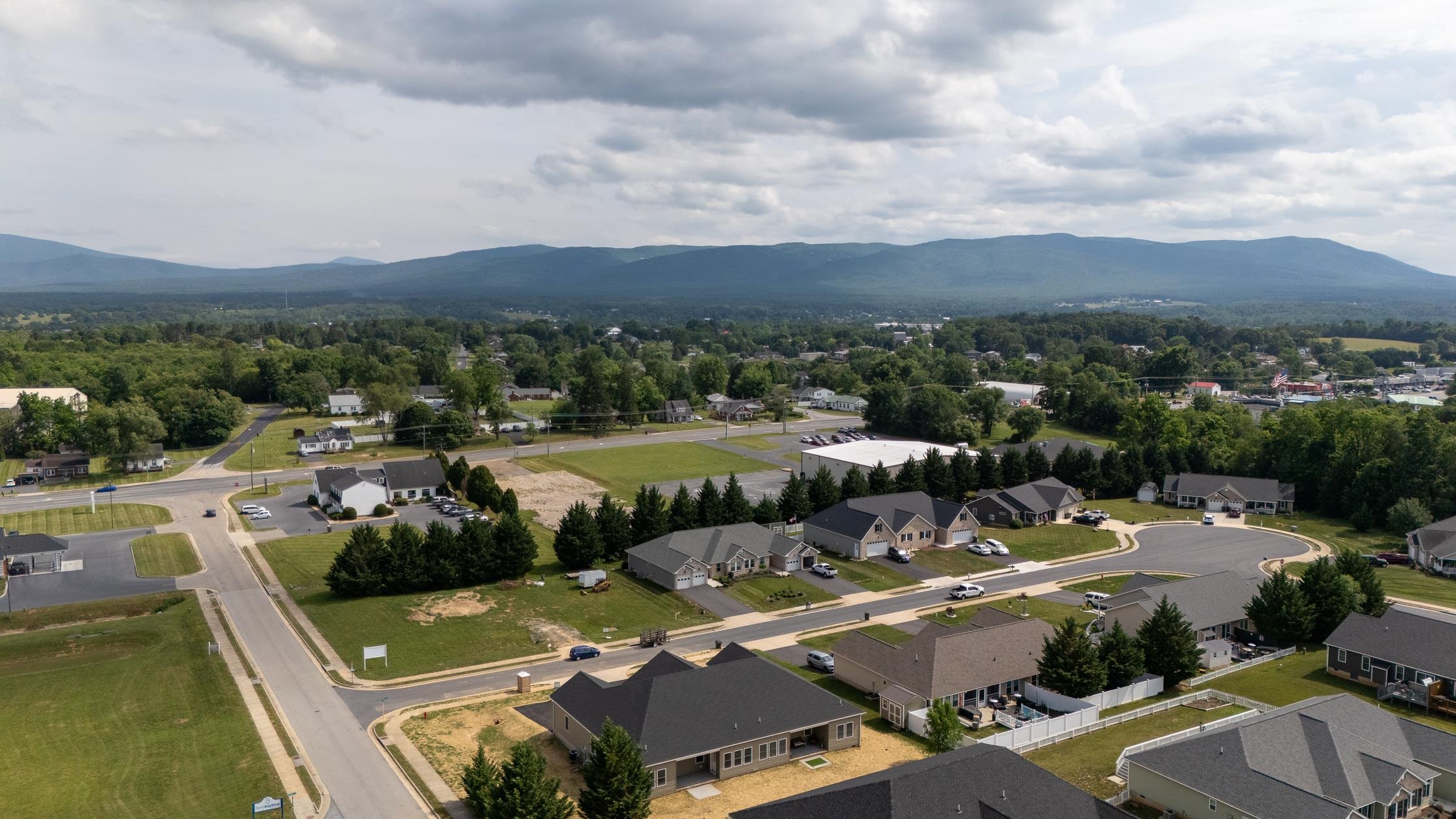 5 Meriwether Cir, Stuarts Draft, VA 24477 — photo 8