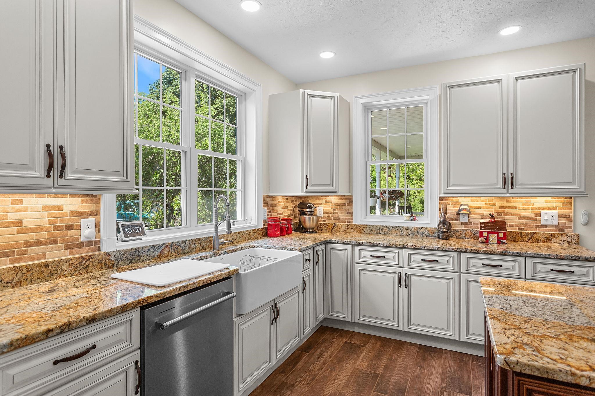 131 Rural Dr, Mount Solon, VA 22843 — photo 9