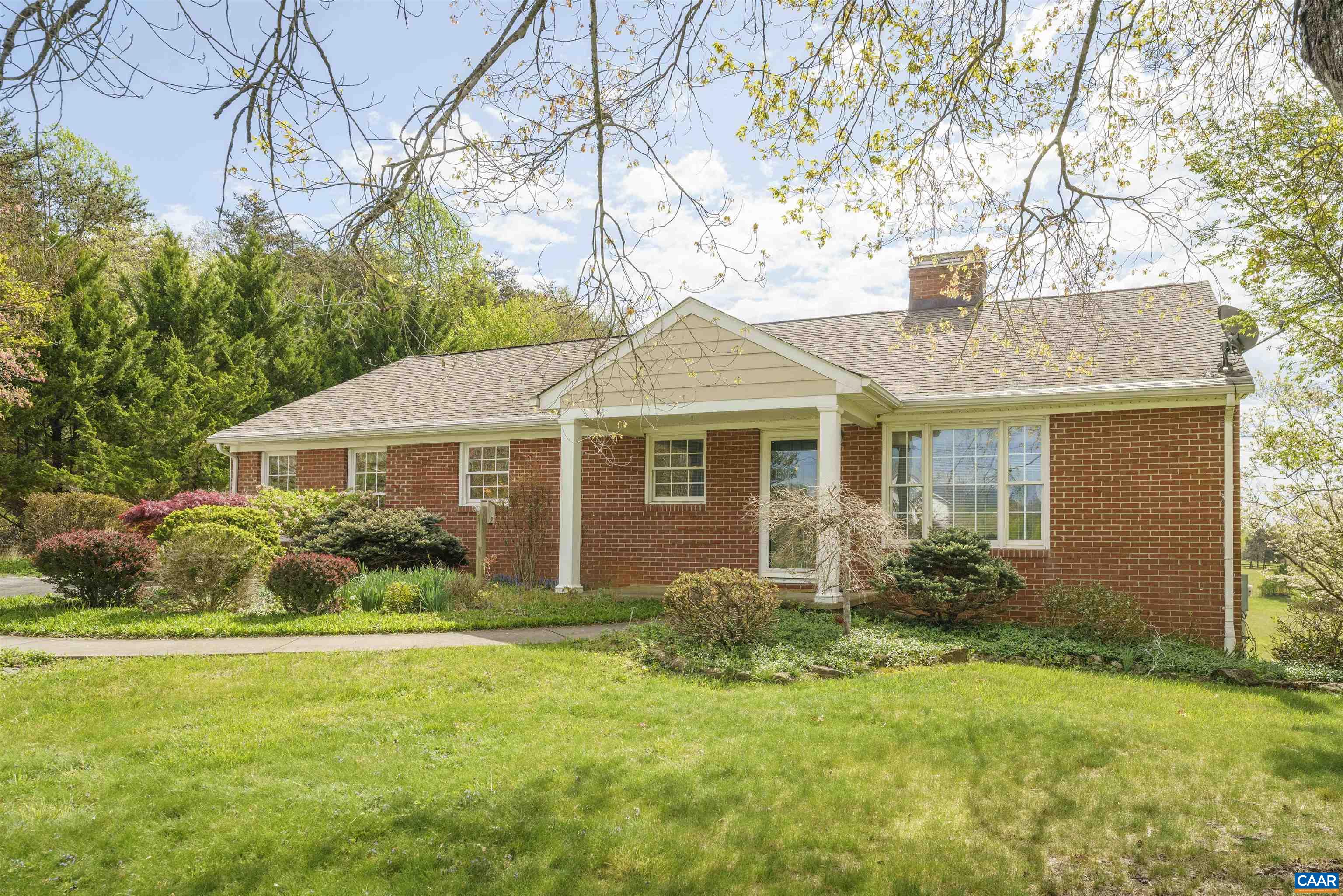 5559 Free Union Rd, Free Union, VA 22940