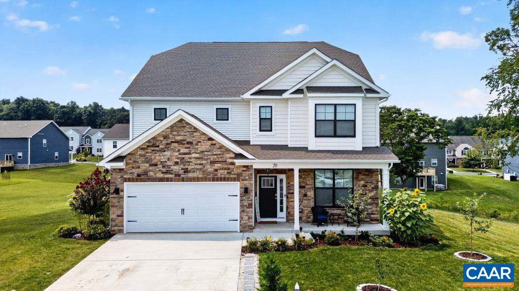 20 Avonwoods Ct, Staunton, VA 24401