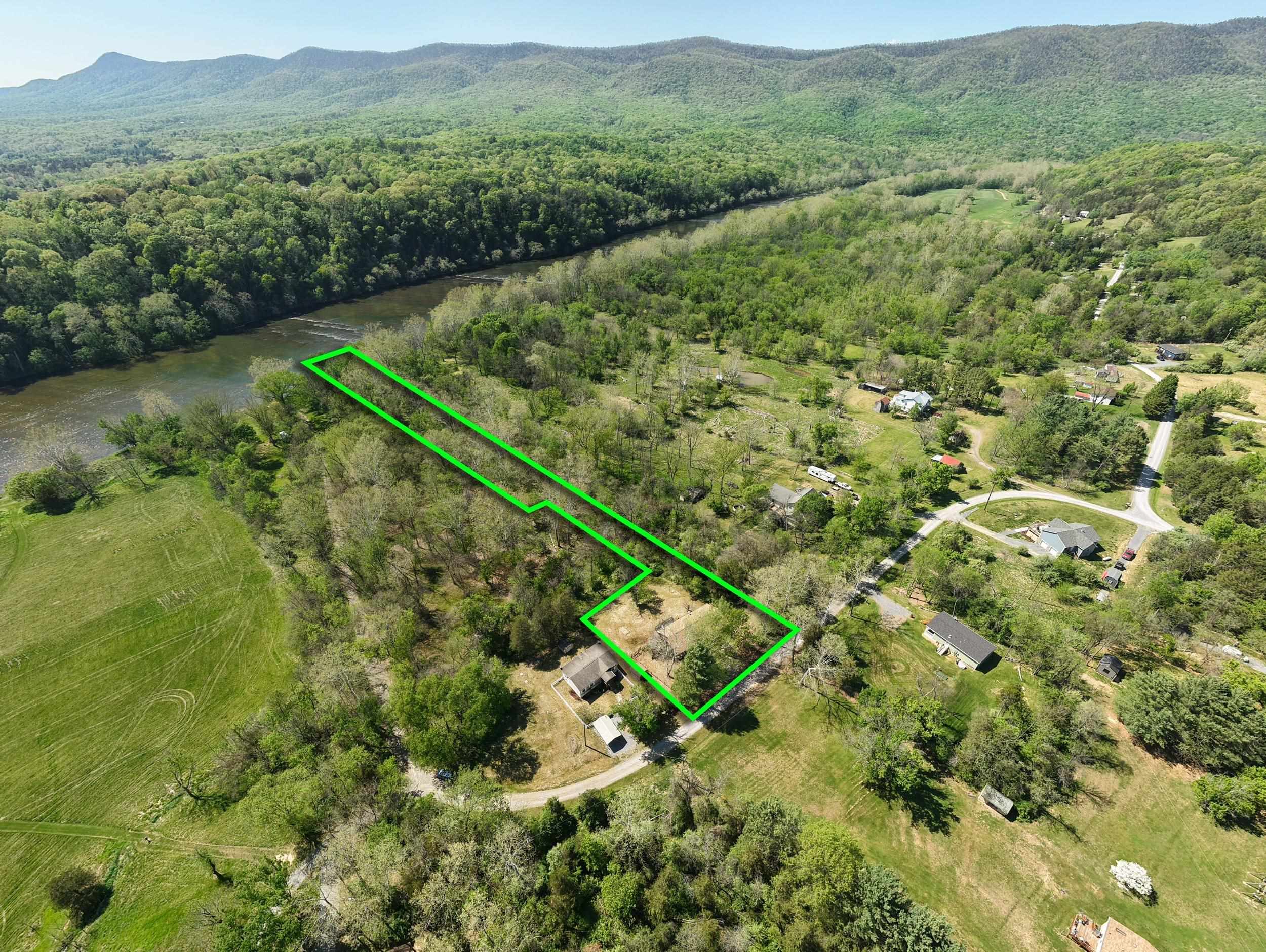 702 Richview Rd, Rileyville, VA 22650 — photo 3