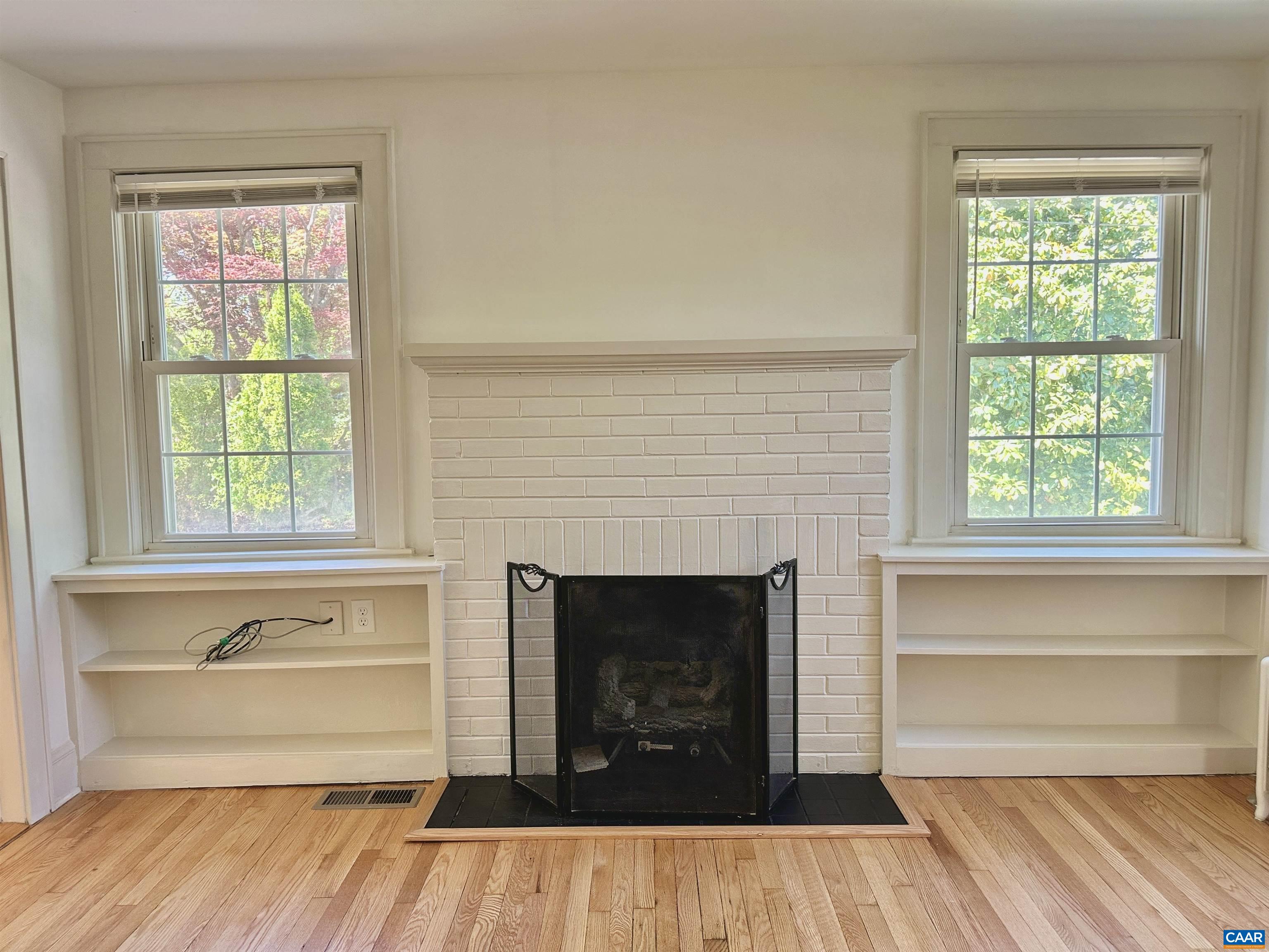 1732 West Main St, Waynesboro, VA 22980 — photo 3
