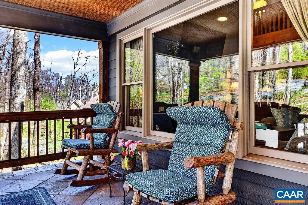 952 Blue Ridge Dr, Wintergreen Resort, VA 22967 — photo 9