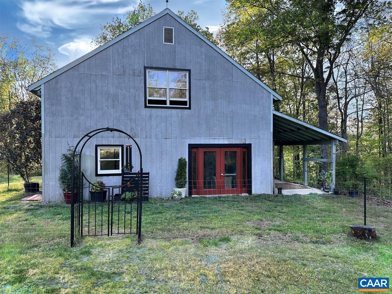 4177 Rolling Rd, Scottsville, VA 24590 — photo 2