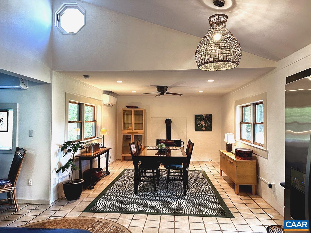 4177 Rolling Rd, Scottsville, VA 24590 — photo 7