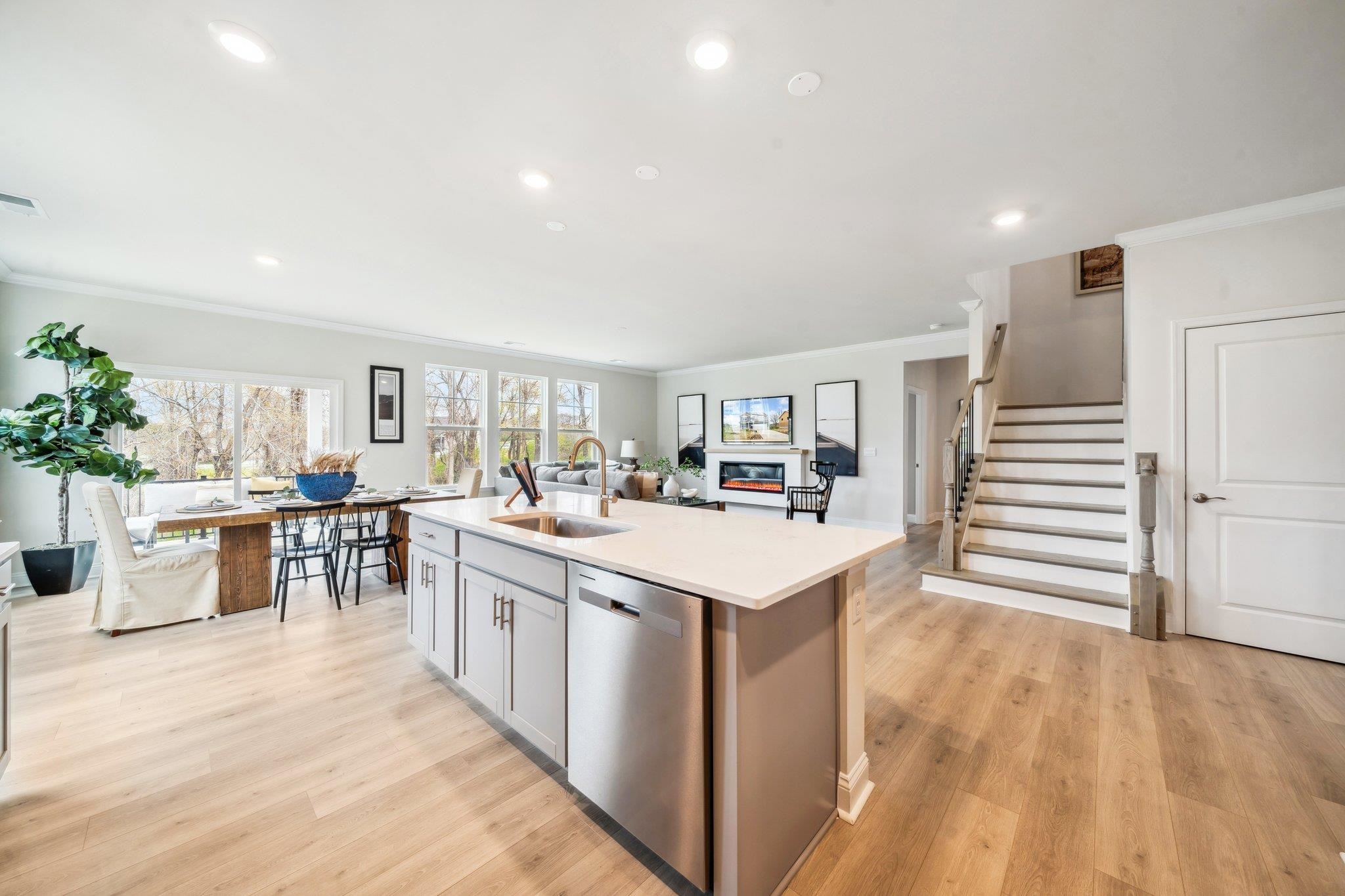13 Avonwoods Ct, Staunton, VA 24401 — photo 8
