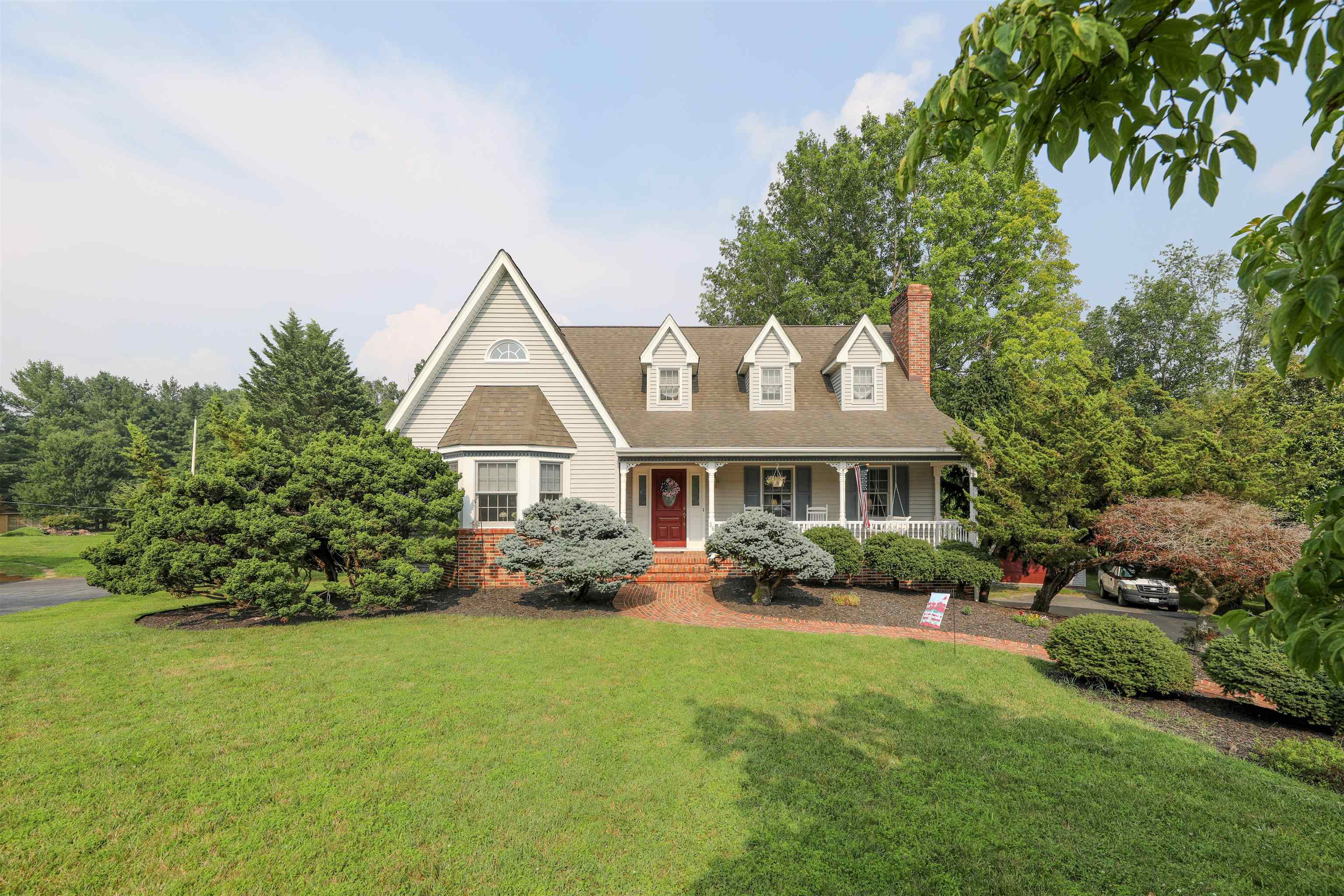 36 Spring Ct, Waynesboro, VA 22980