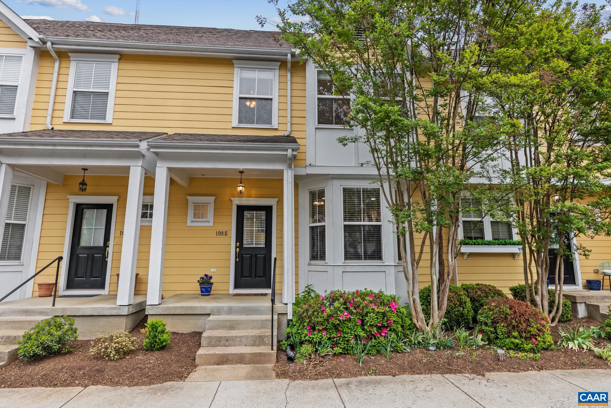 108 Melbourne Prk, Charlottesville, VA 22901