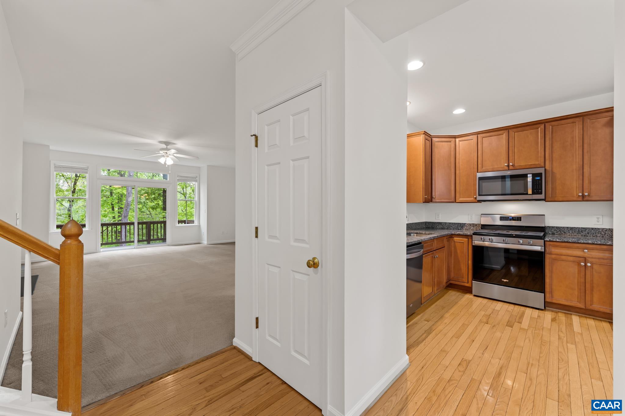 108 Melbourne Prk, Charlottesville, VA 22901 — photo 3