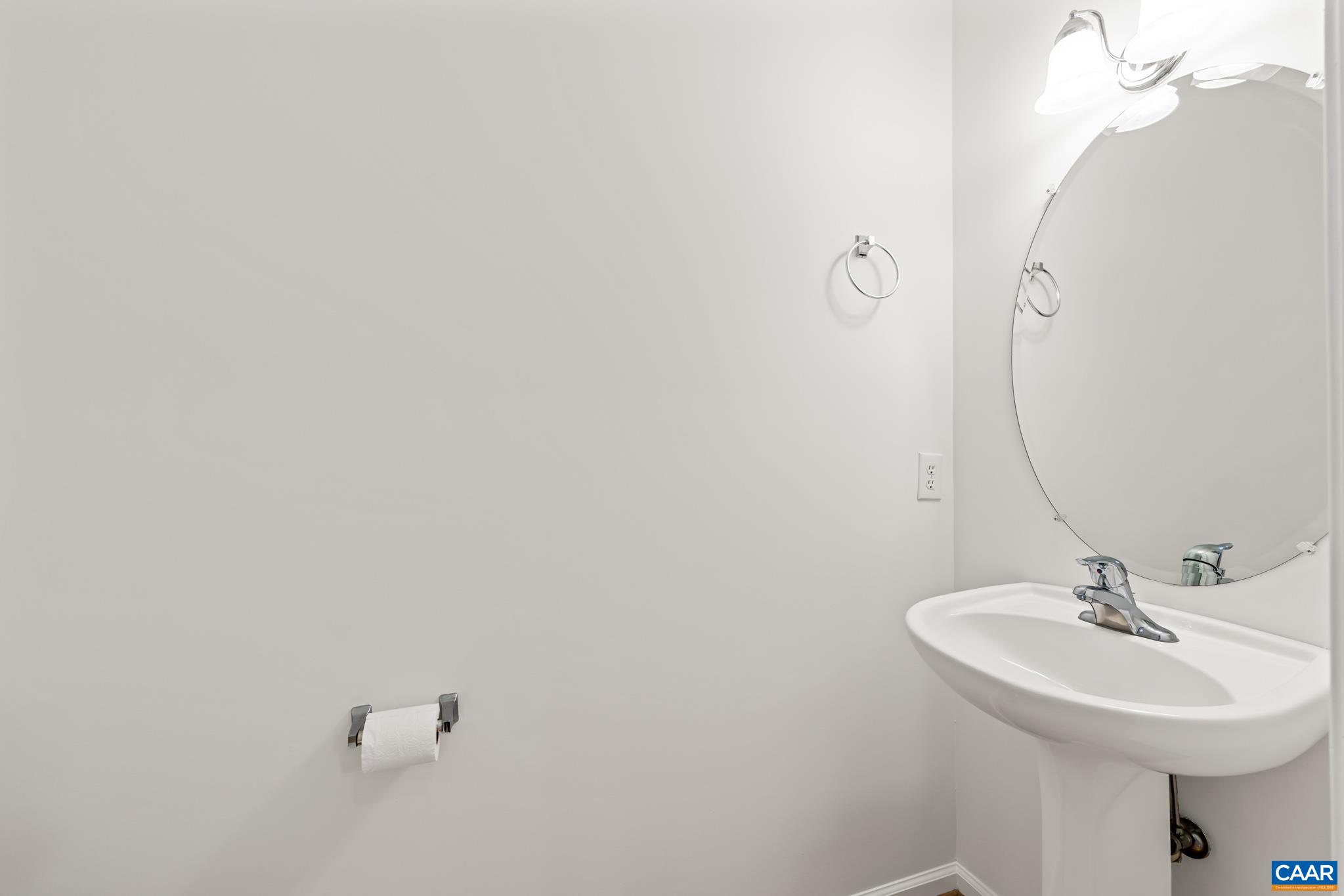 108 Melbourne Prk, Charlottesville, VA 22901 — photo 9