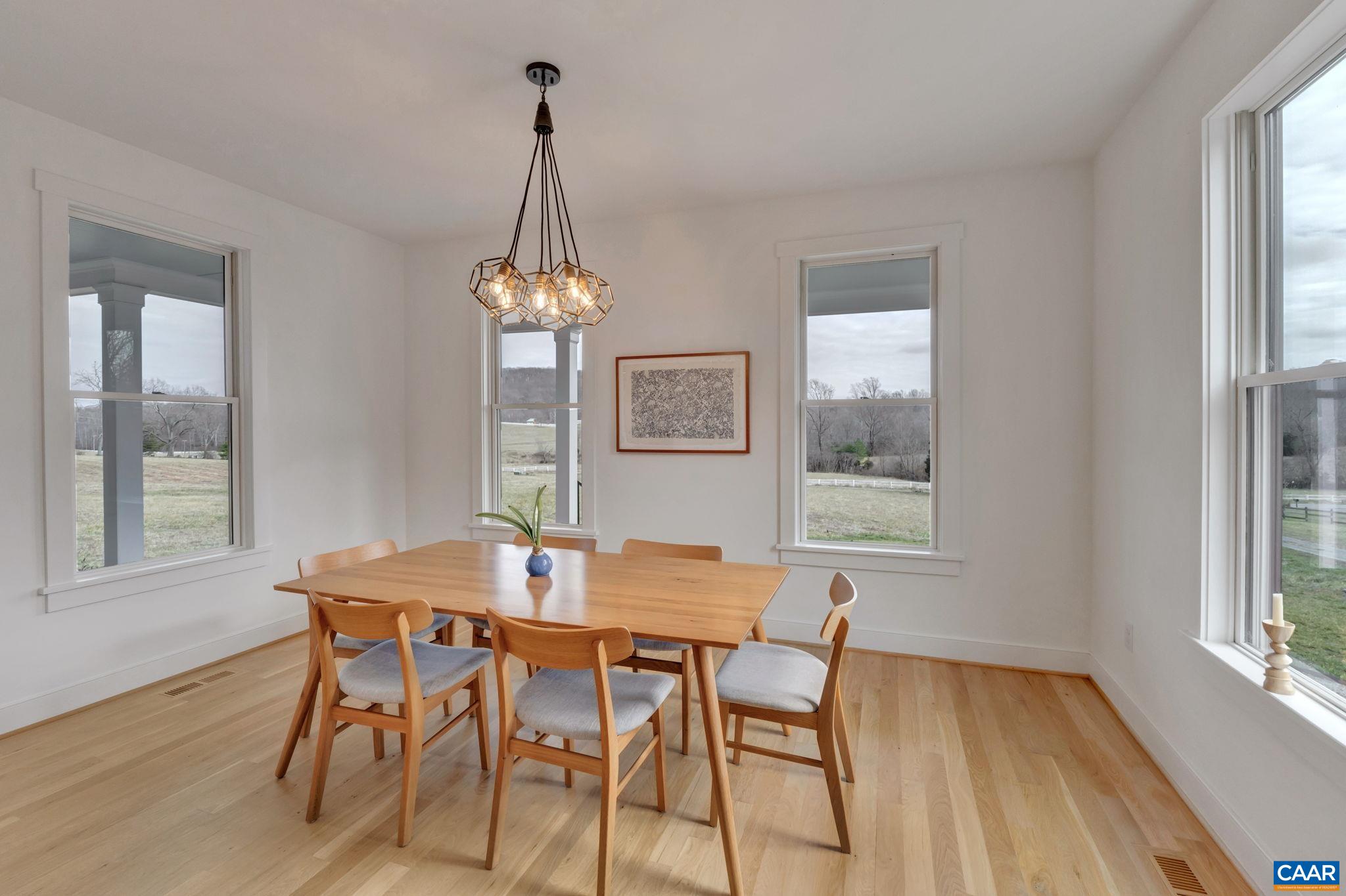 21 Coles Rolling Rd, Scottsville, VA 24590 — photo 10