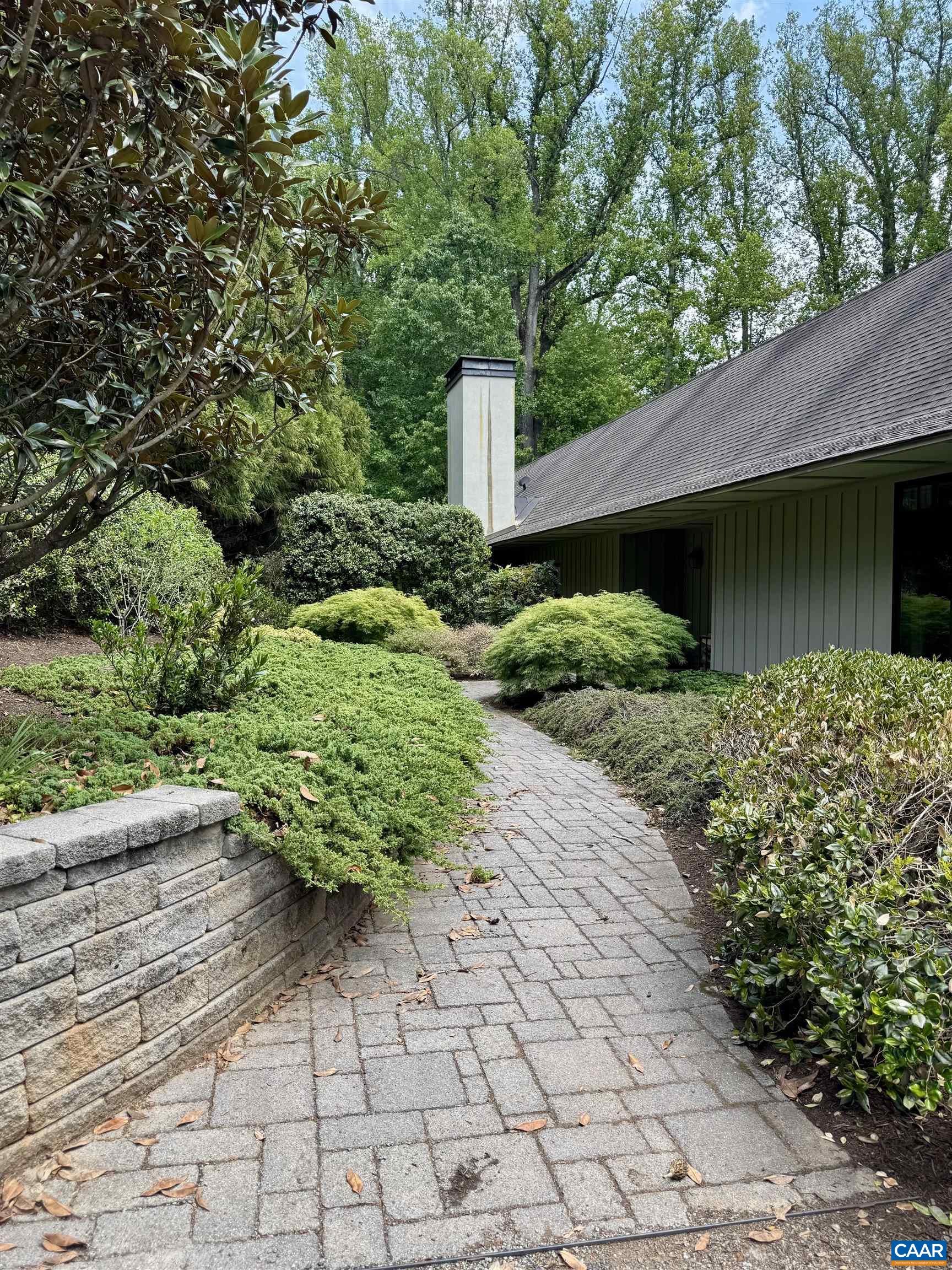 889 Old Garth Rd, Charlottesville, VA 22901 — photo 2