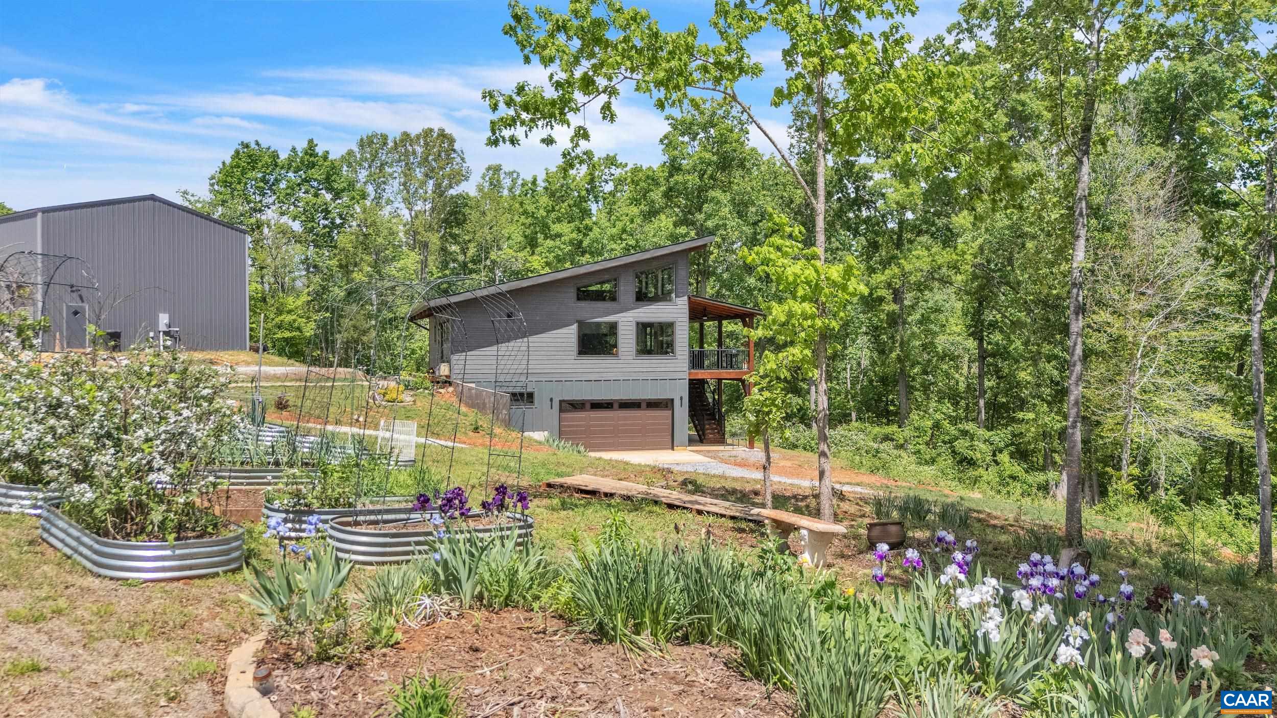 2032 Turkey Mountain Rd, Amherst, VA 24521