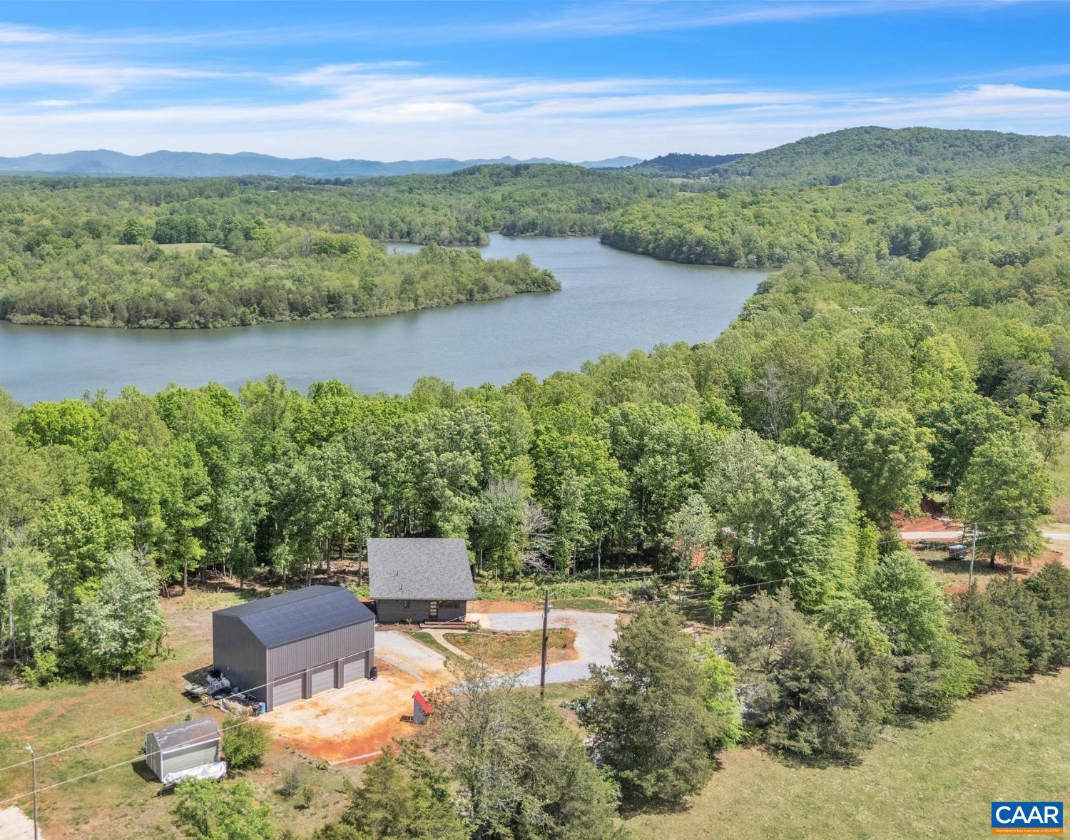 2032 Turkey Mountain Rd, Amherst, VA 24521 — photo 2