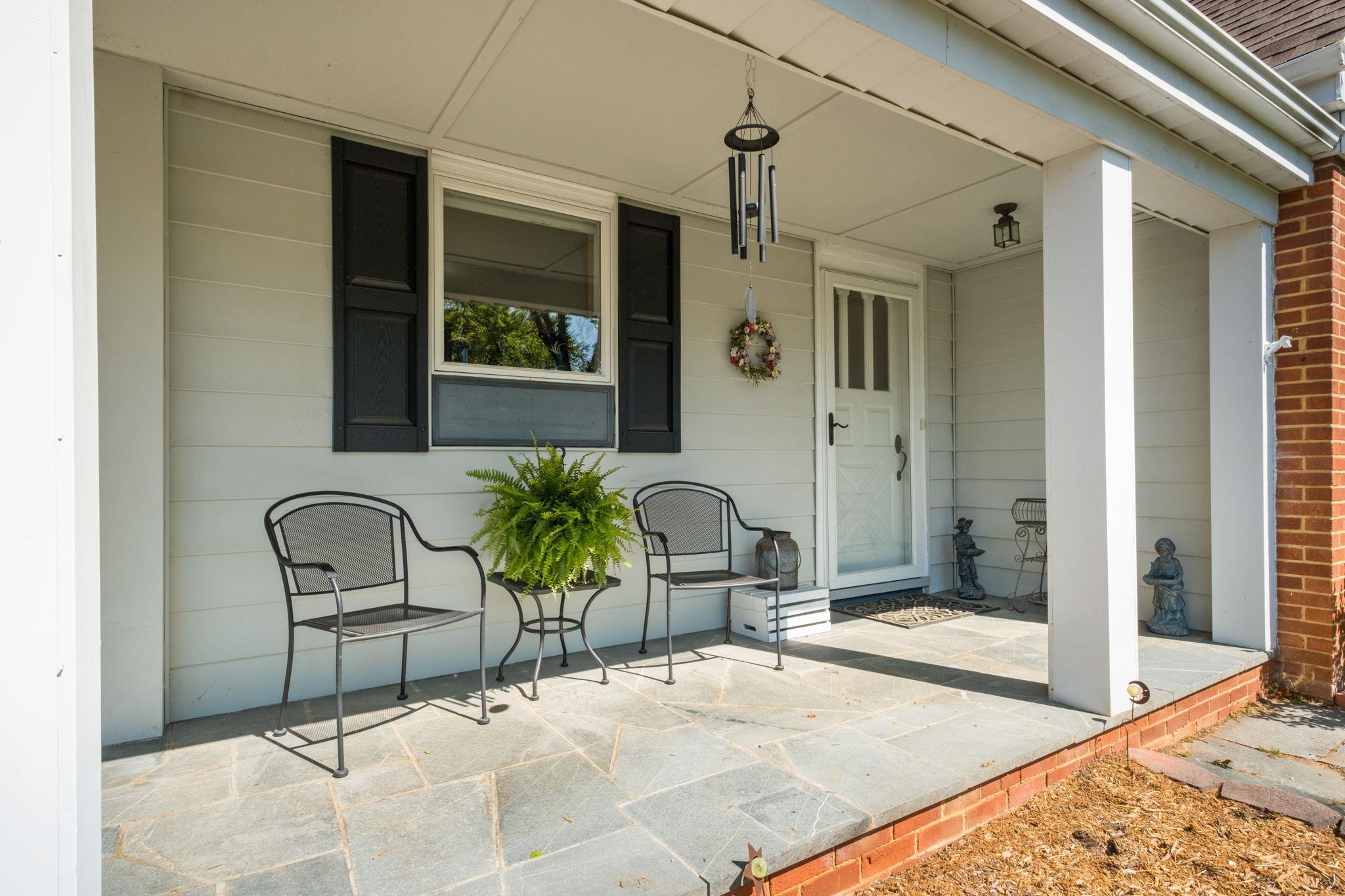 446 Mountain View Dr, Staunton, VA 24401 — photo 7