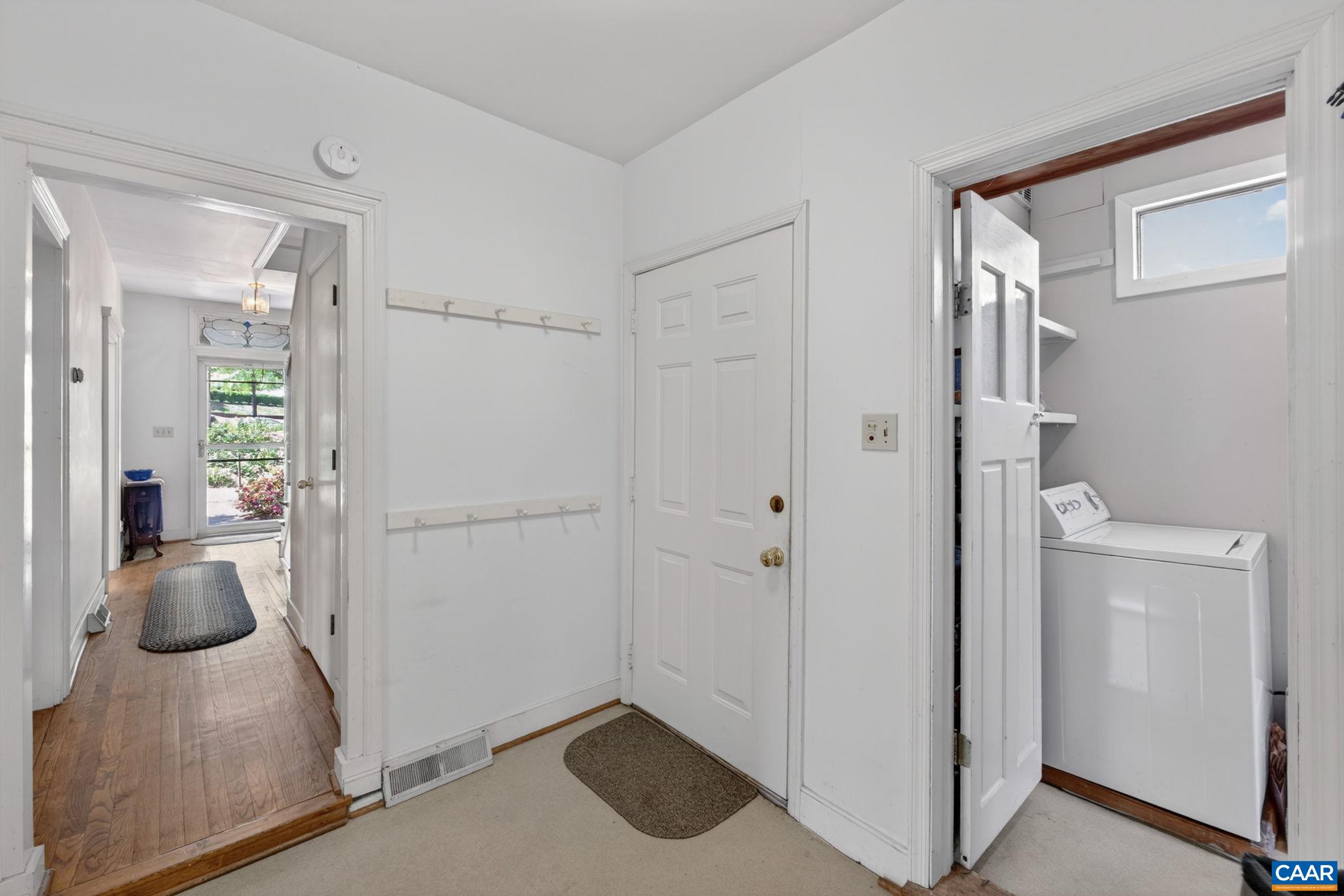 518 NE 8th St, Charlottesville, VA 22902 — photo 10