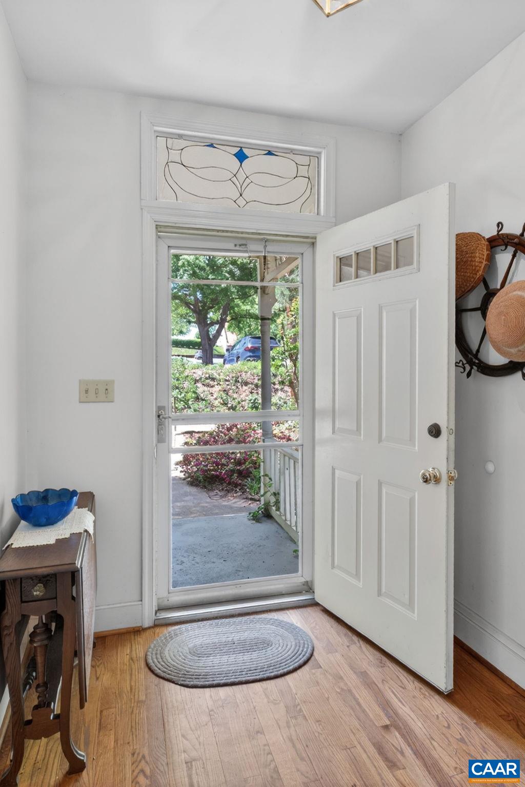 518 NE 8th St, Charlottesville, VA 22902 — photo 4