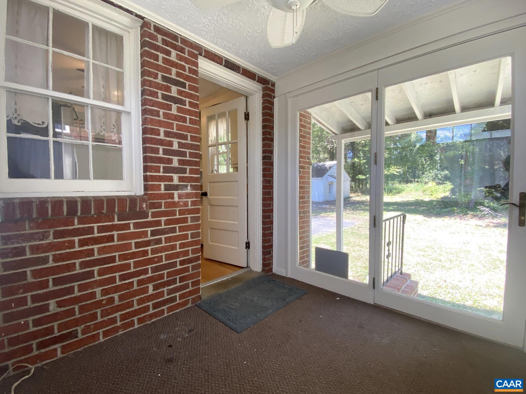210 W Gordon Ave, Gordonsville, VA 22942 — photo 10